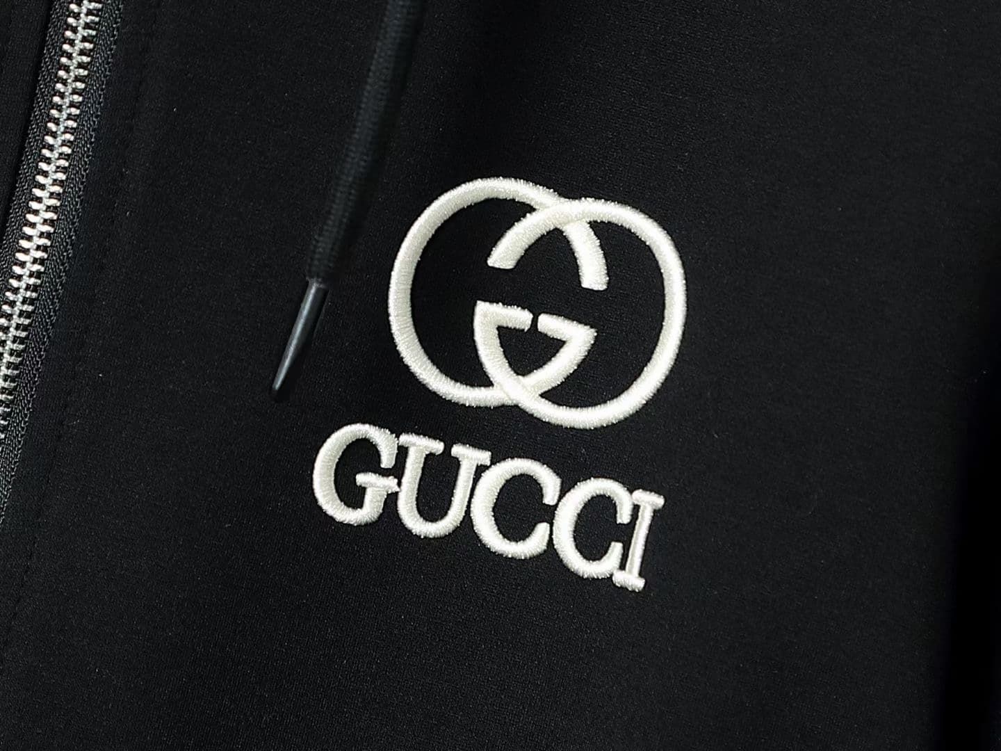 $67.50 GUCCI ZT10700 gallery