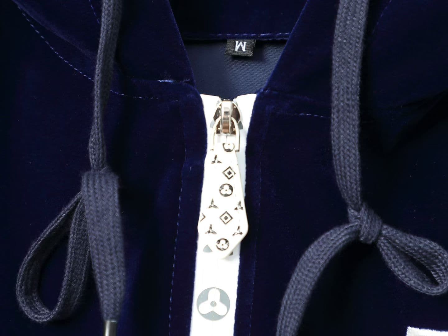 $67.50 LV ZT10704 gallery