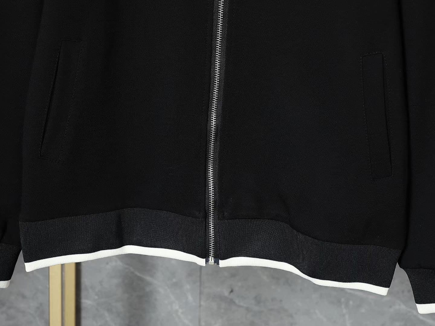 $67.50 PRADA ZT10703 gallery