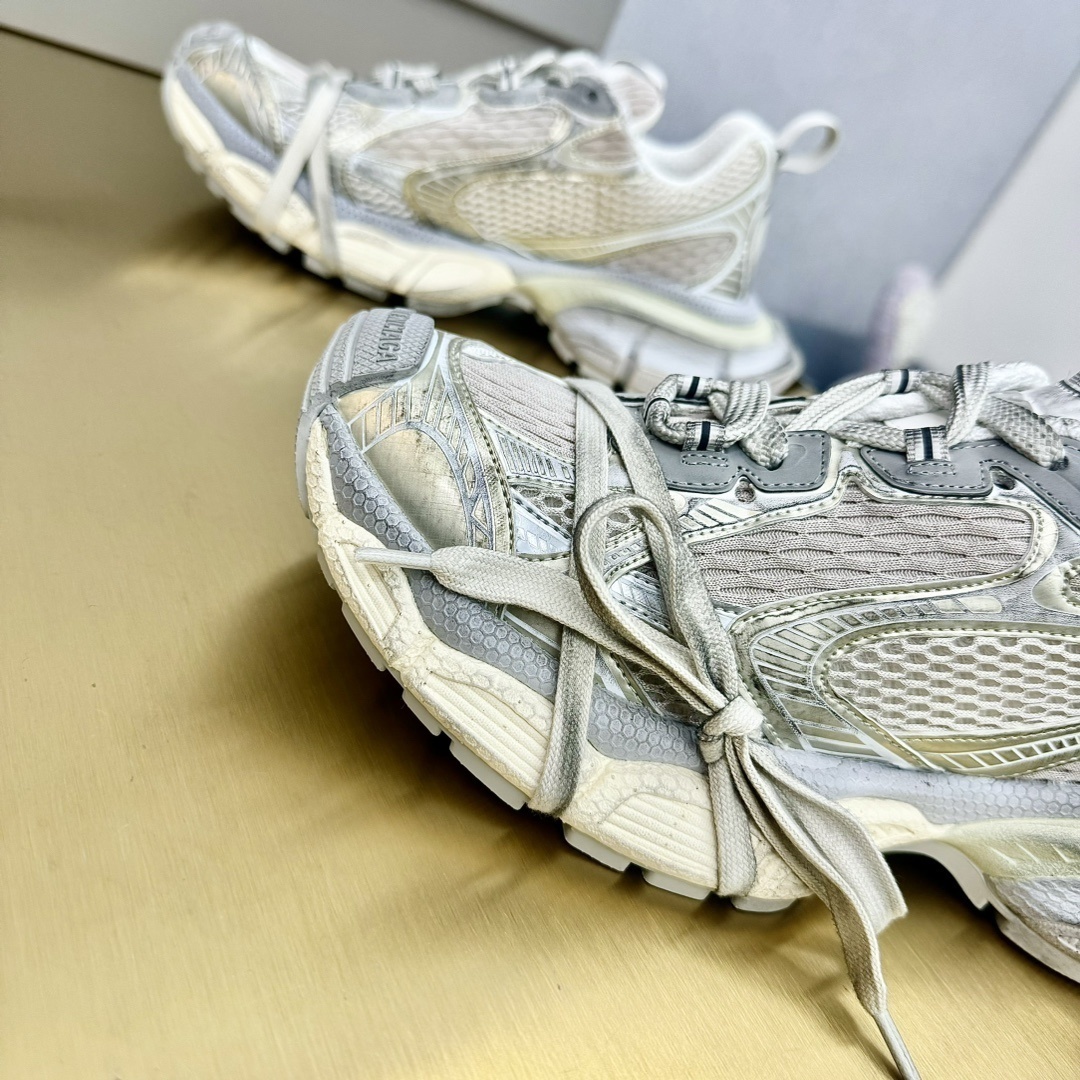 $94.50 Balenciaga ZT9175 gallery