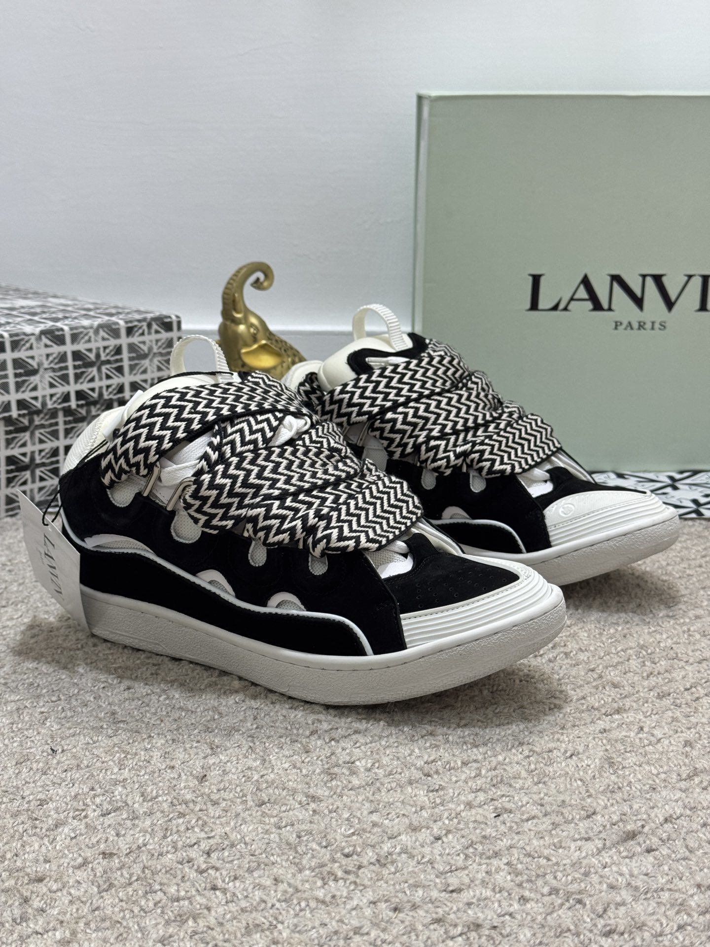 $97.50 LANVIN ZT10723 gallery