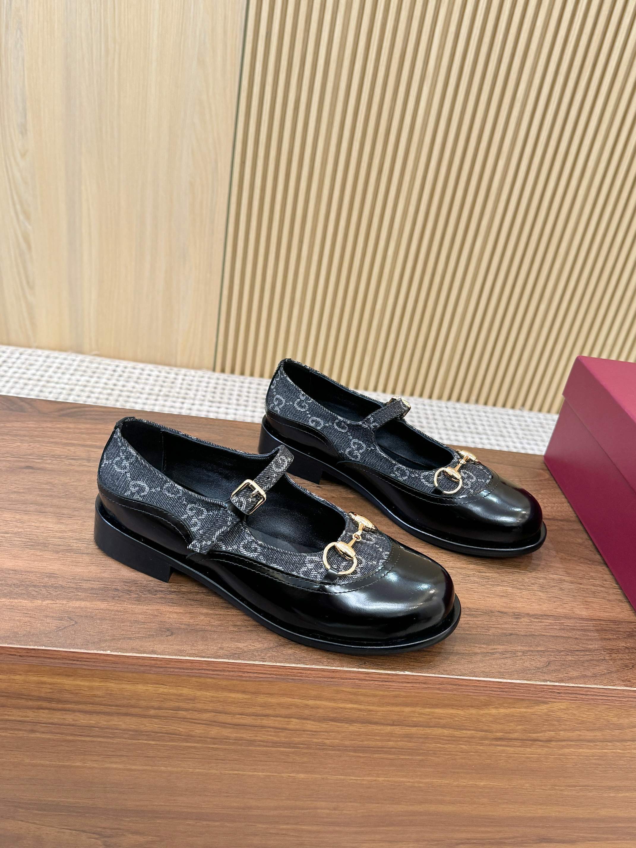 GUCCI $93.00 ZT9300 gallery