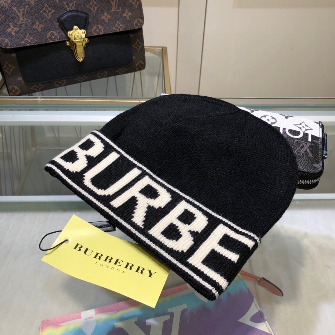 Gucci LV Fendi Burberry HE7410 $13.1 gallery