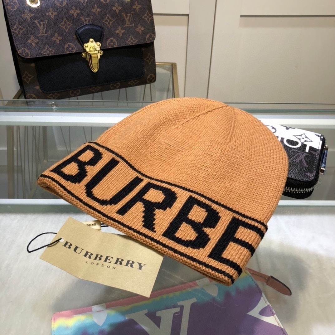 Gucci LV Fendi Burberry HE7410 $13.1 gallery