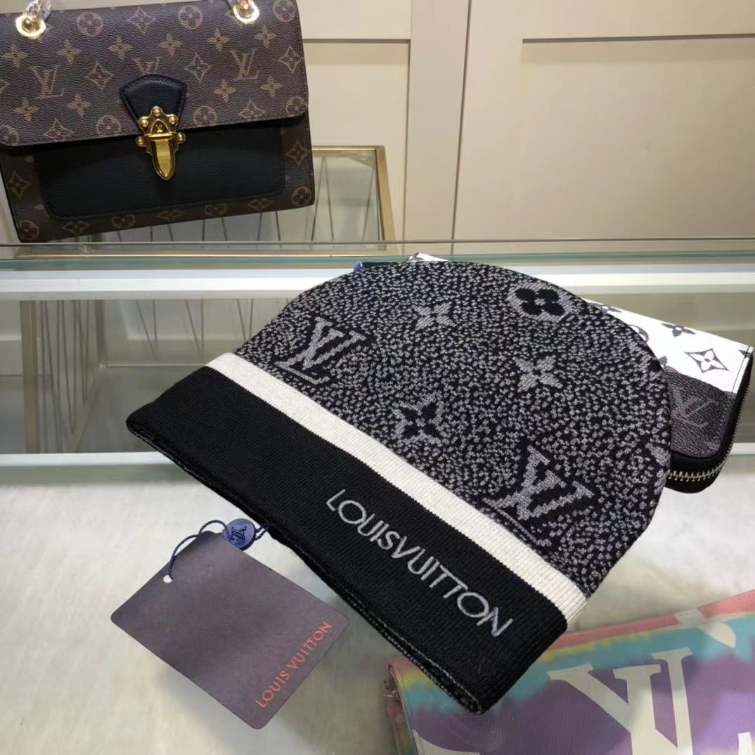 LV HE7408 $13.1 gallery