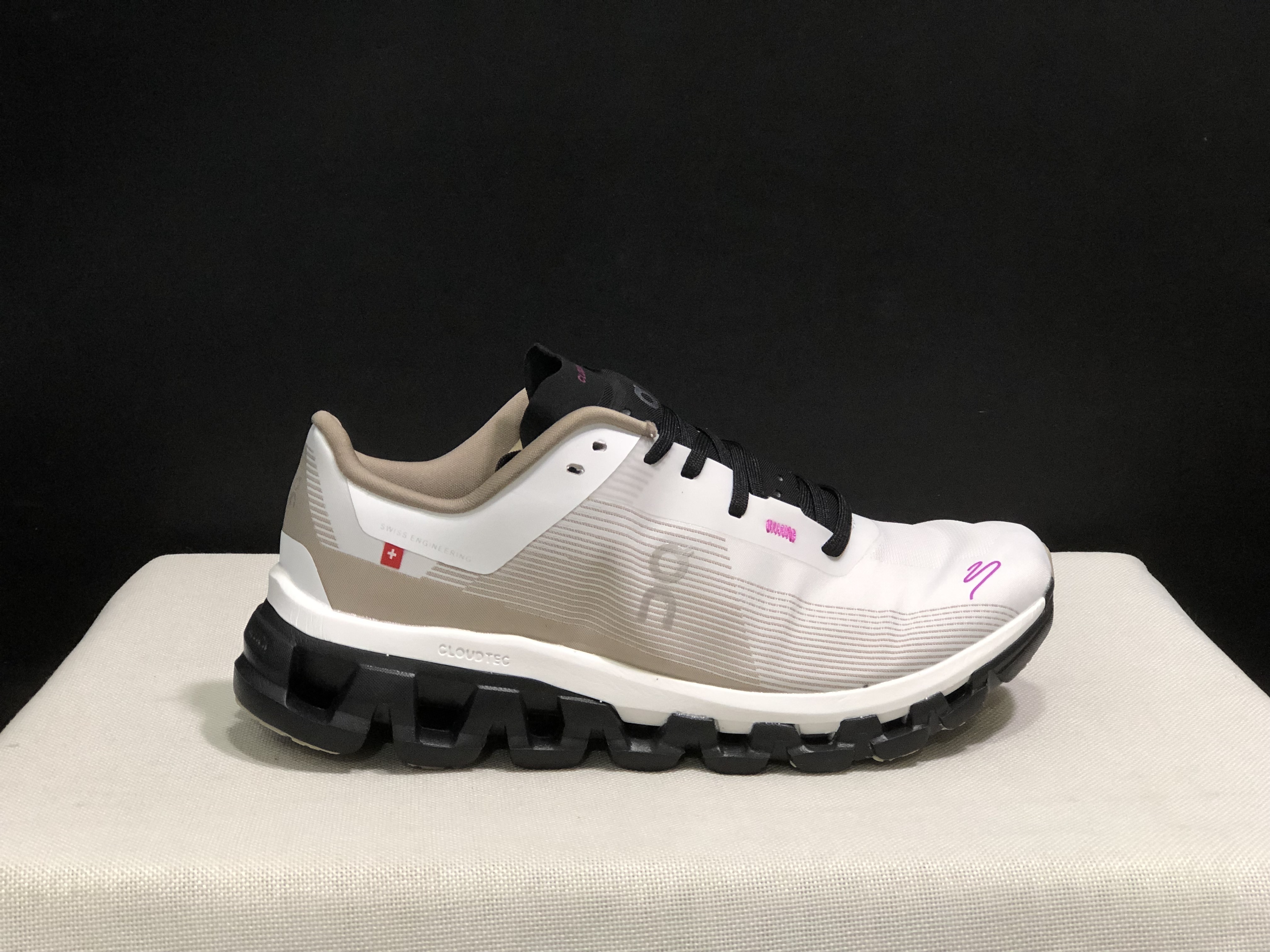 QC HE4201 $40.53 gallery