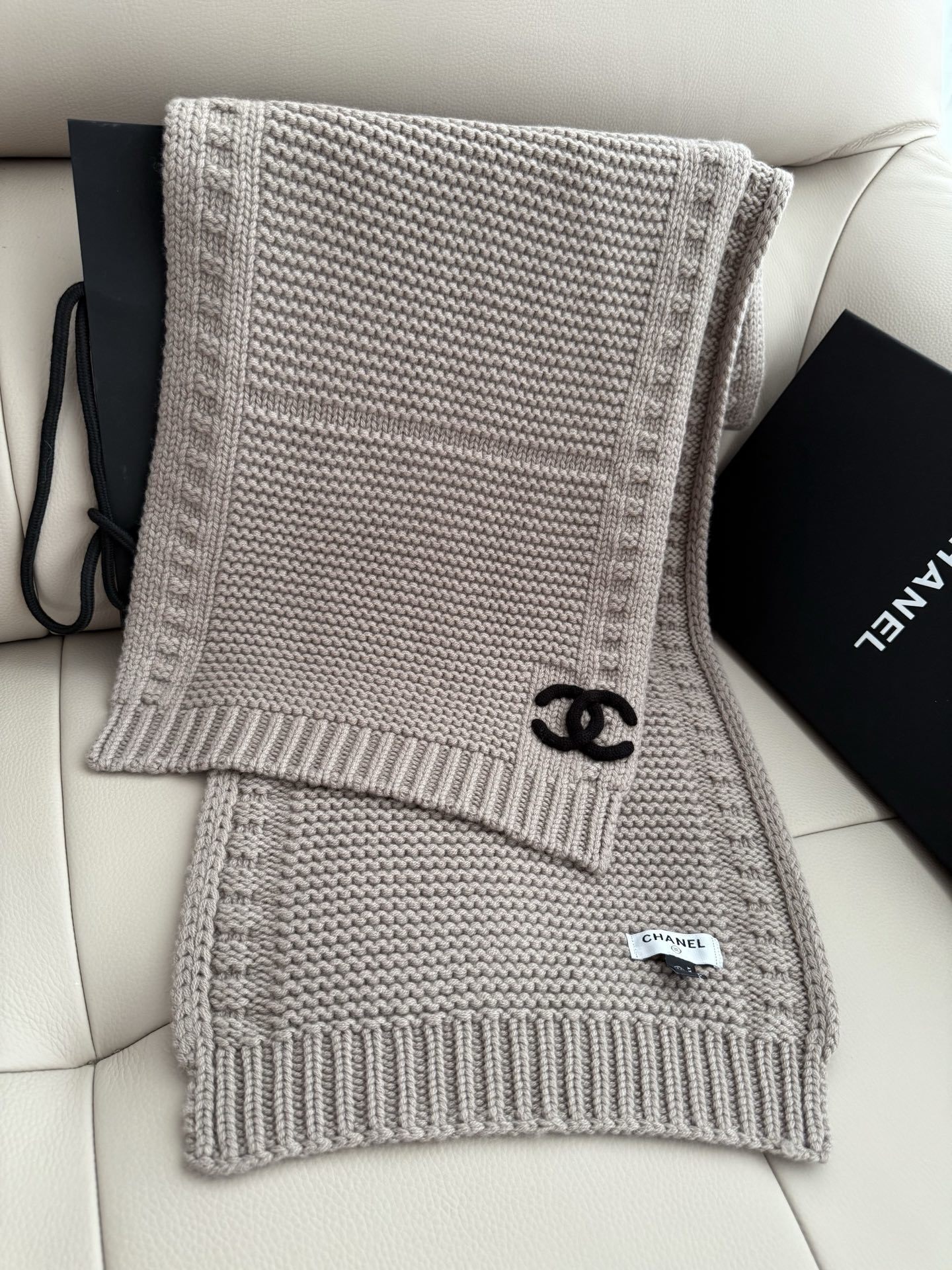 $25 CHANEL ZT8460 gallery