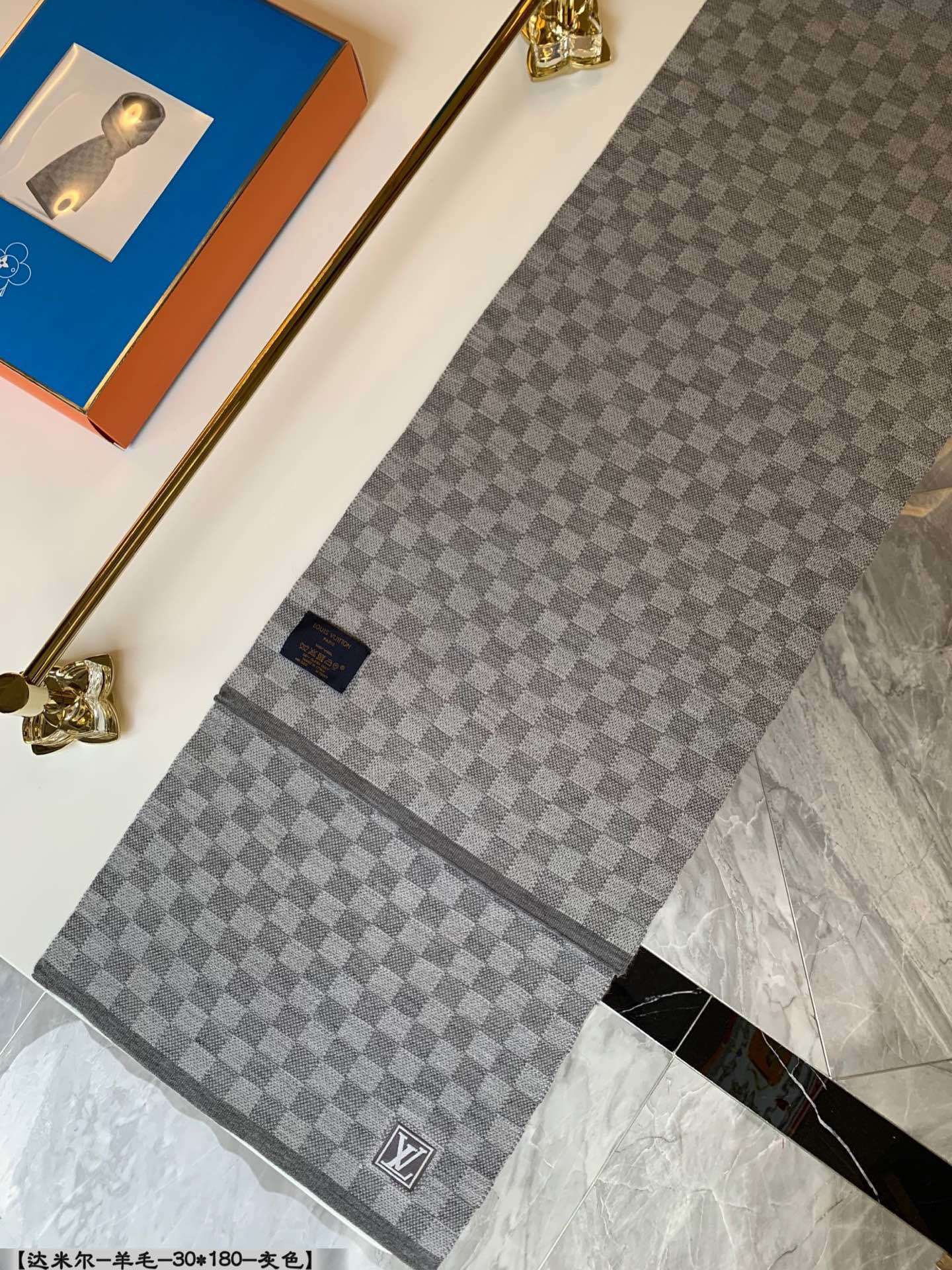 $25 LV $36 ZT8415 gallery