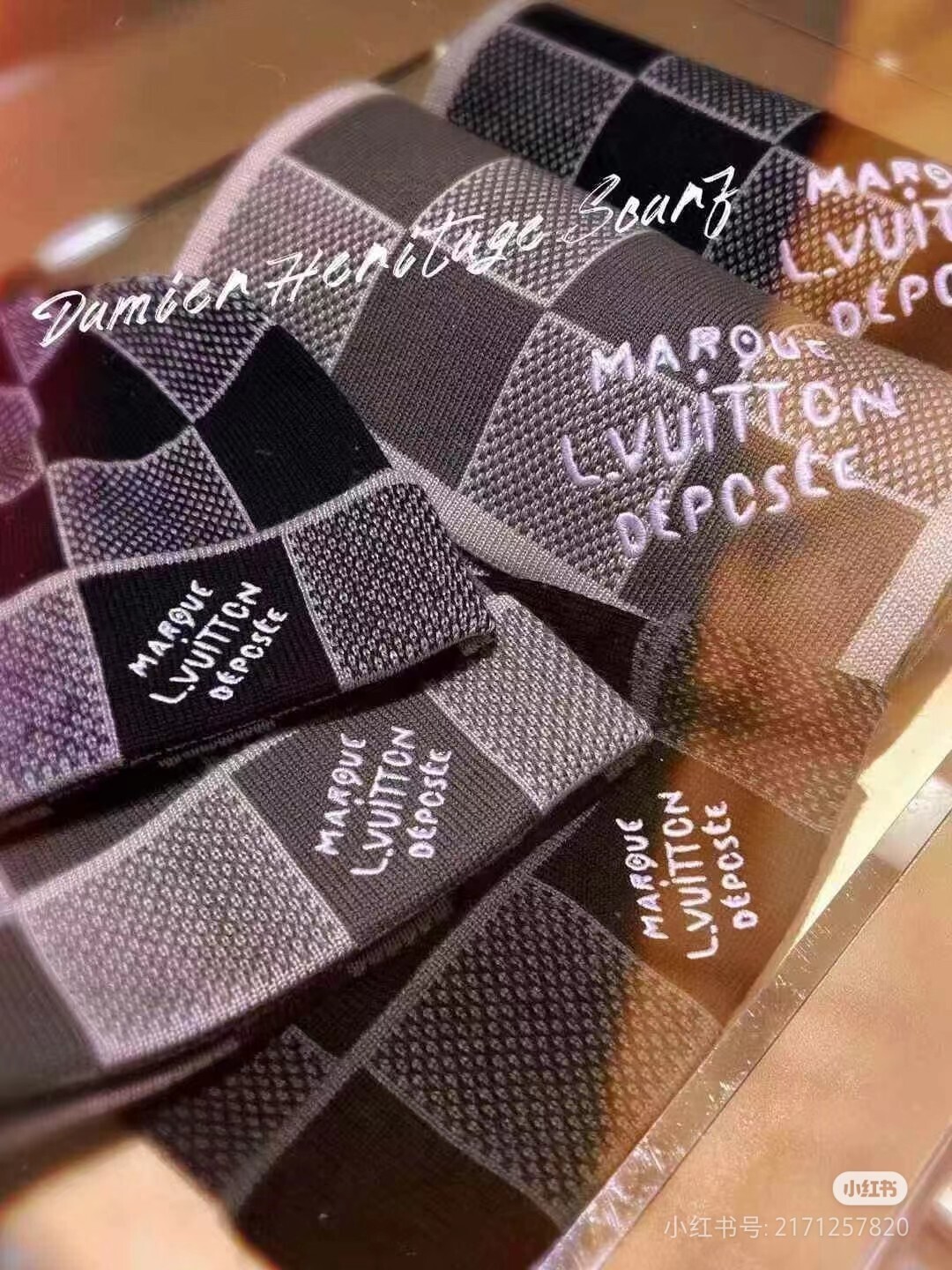 $25 LV ZT8491 gallery