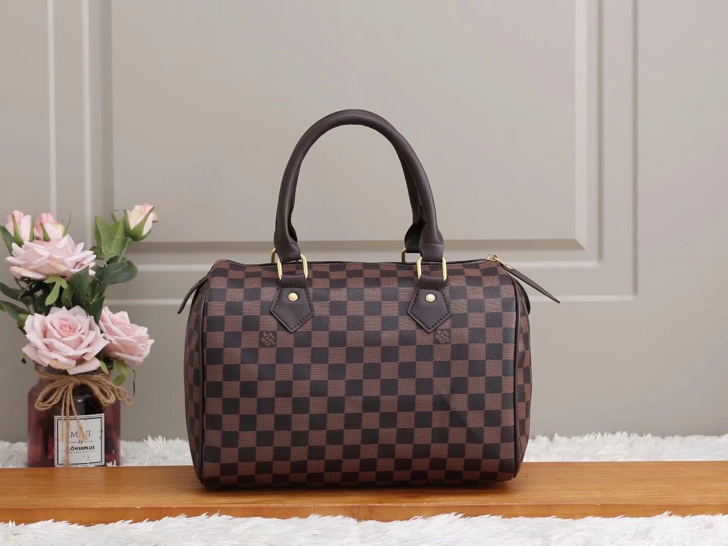 $34 LV ZT9746 gallery