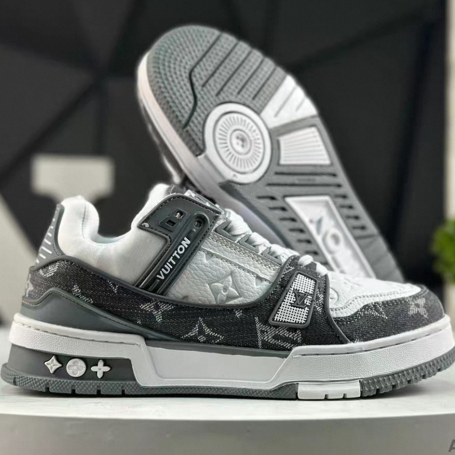 $47.86  LV  HE8134 gallery