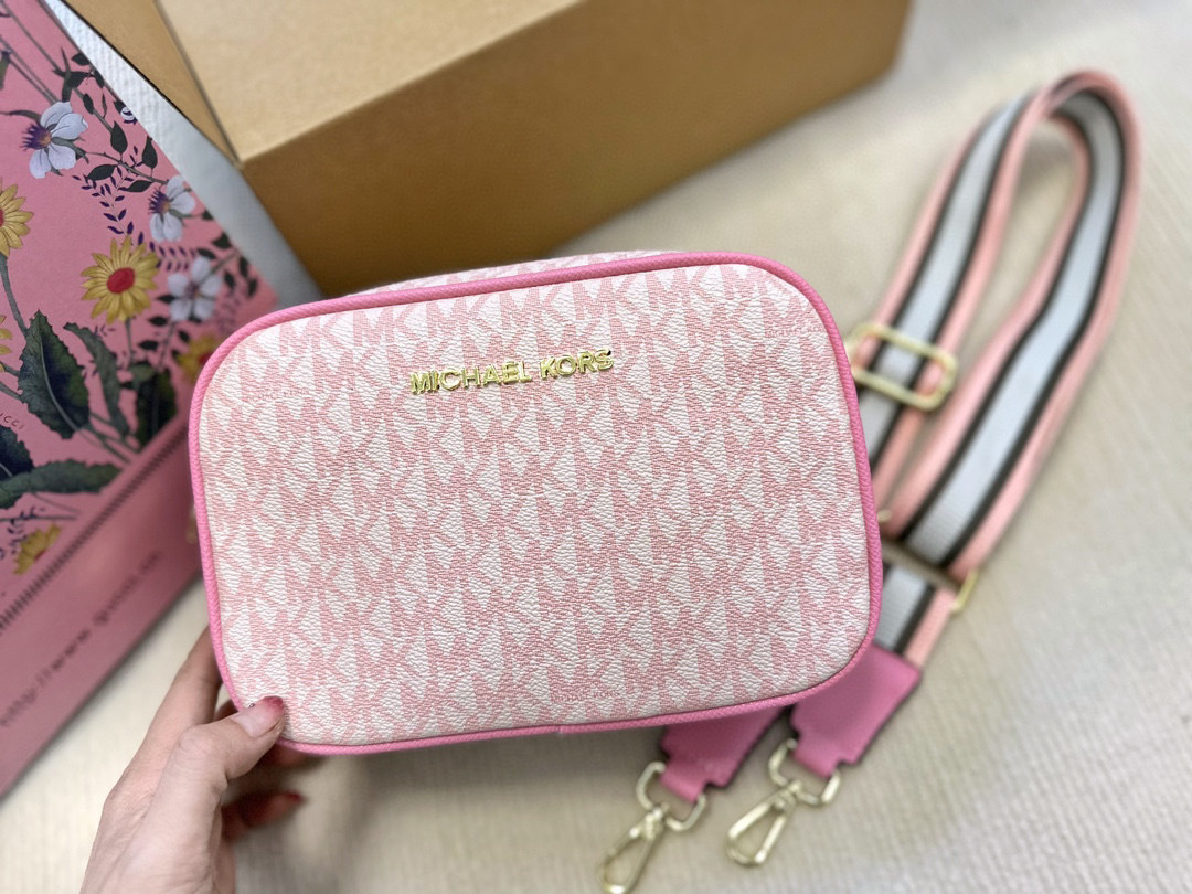 $53.57 MK ZT8562 gallery