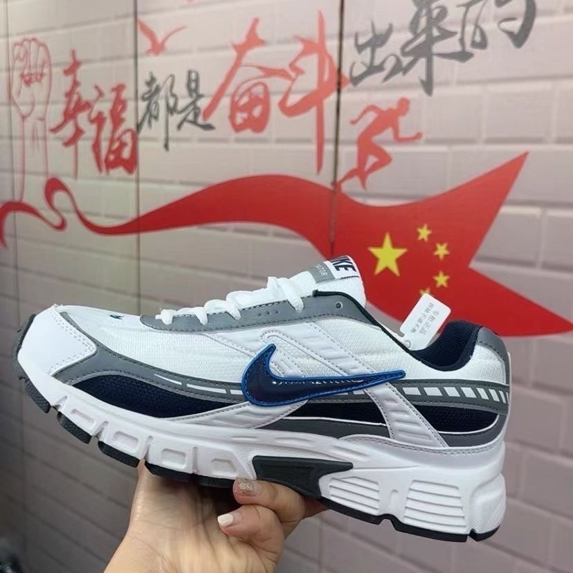 $54.76 NIKE ZT9637 gallery