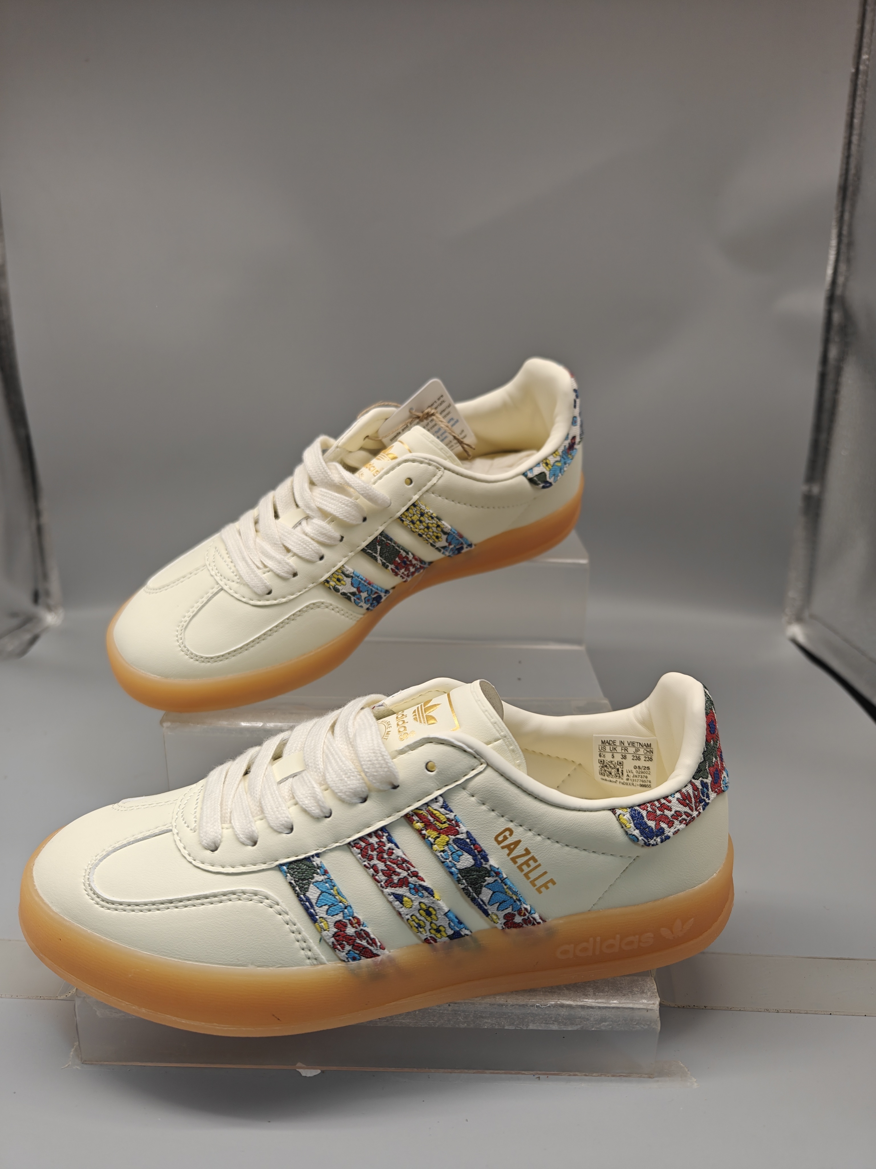 $54.76 adidas ZT9122 gallery