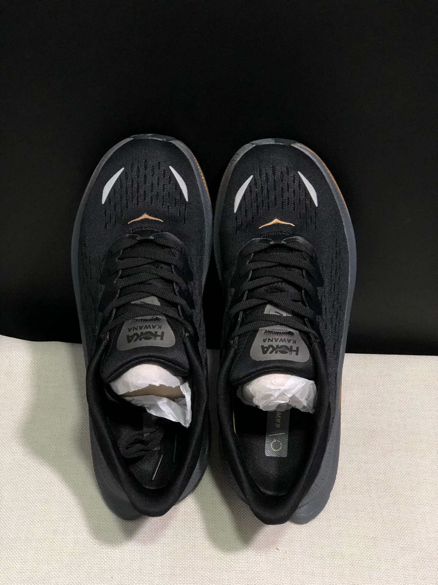 $57.14  Hoka HE8028 gallery