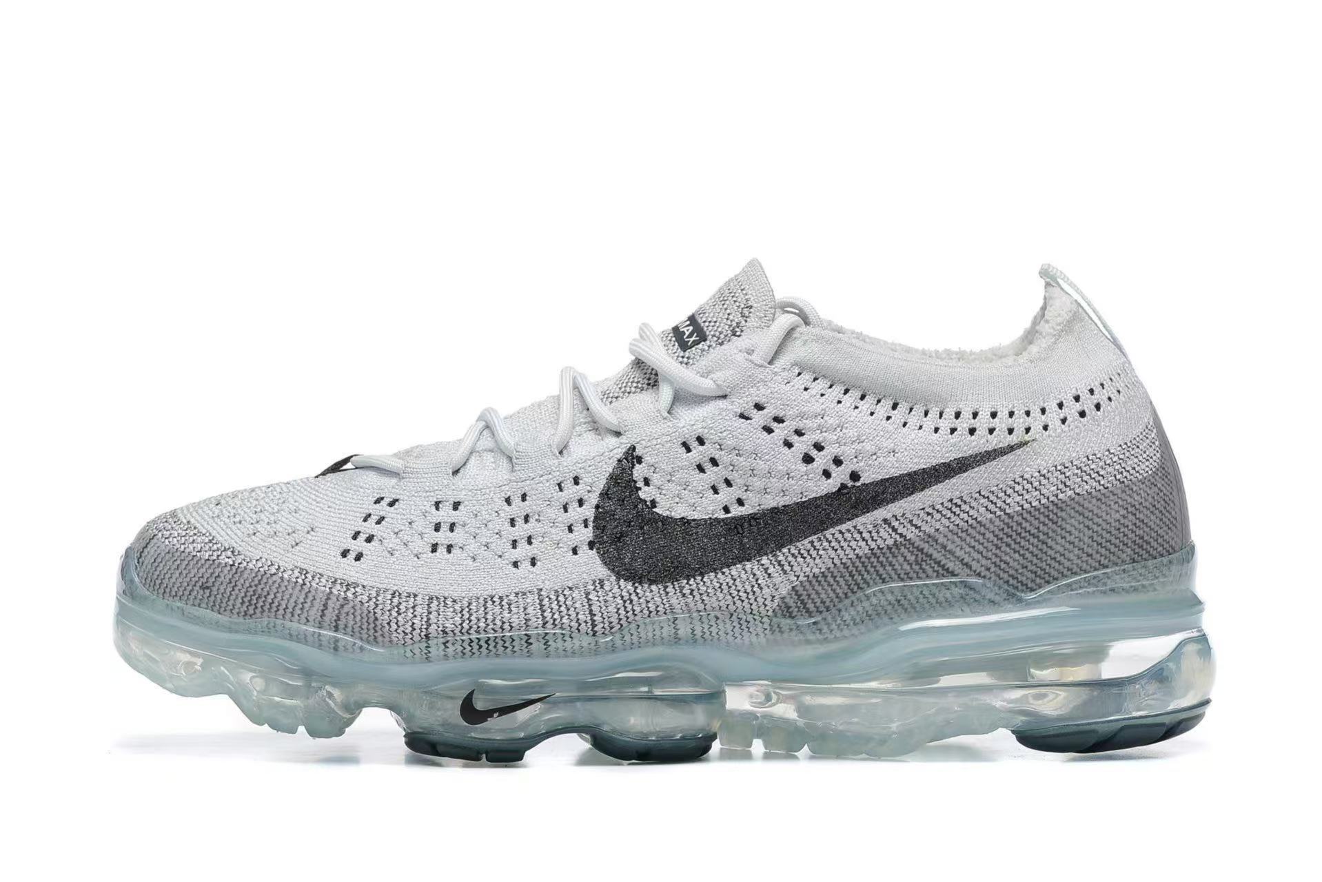 $57.14 NIKE ZT9829 gallery