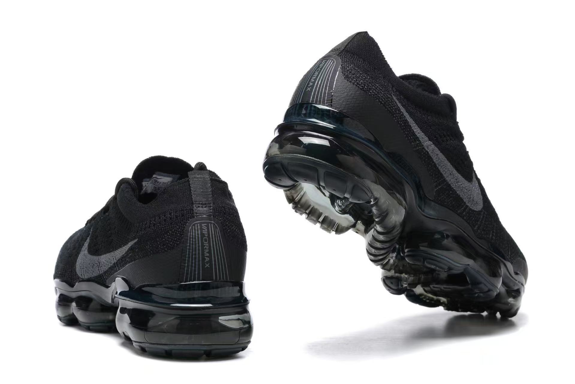 $57.14 NIKE ZT9829 gallery