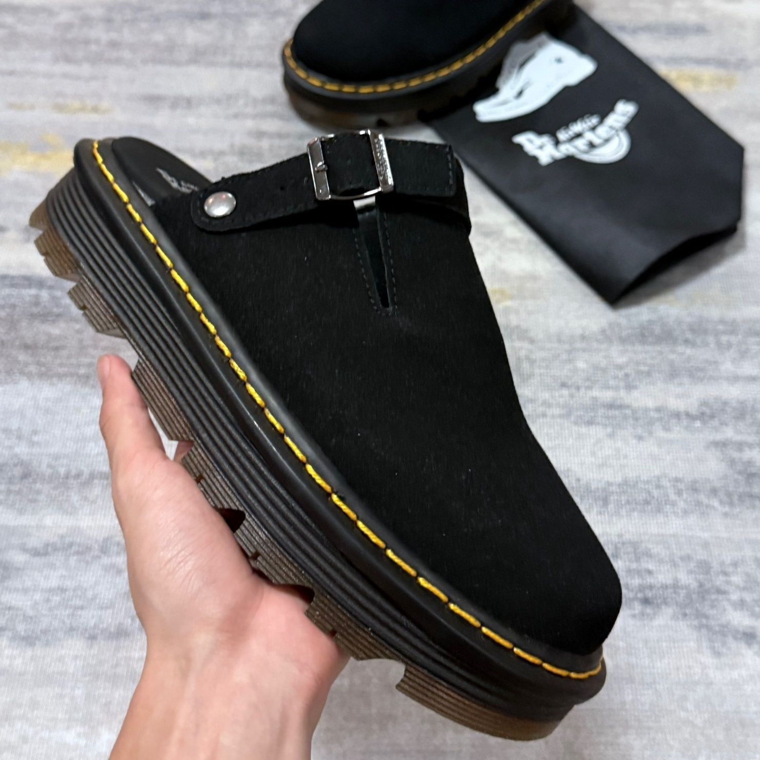 $59.29 Dr. Martens ZT9824 gallery