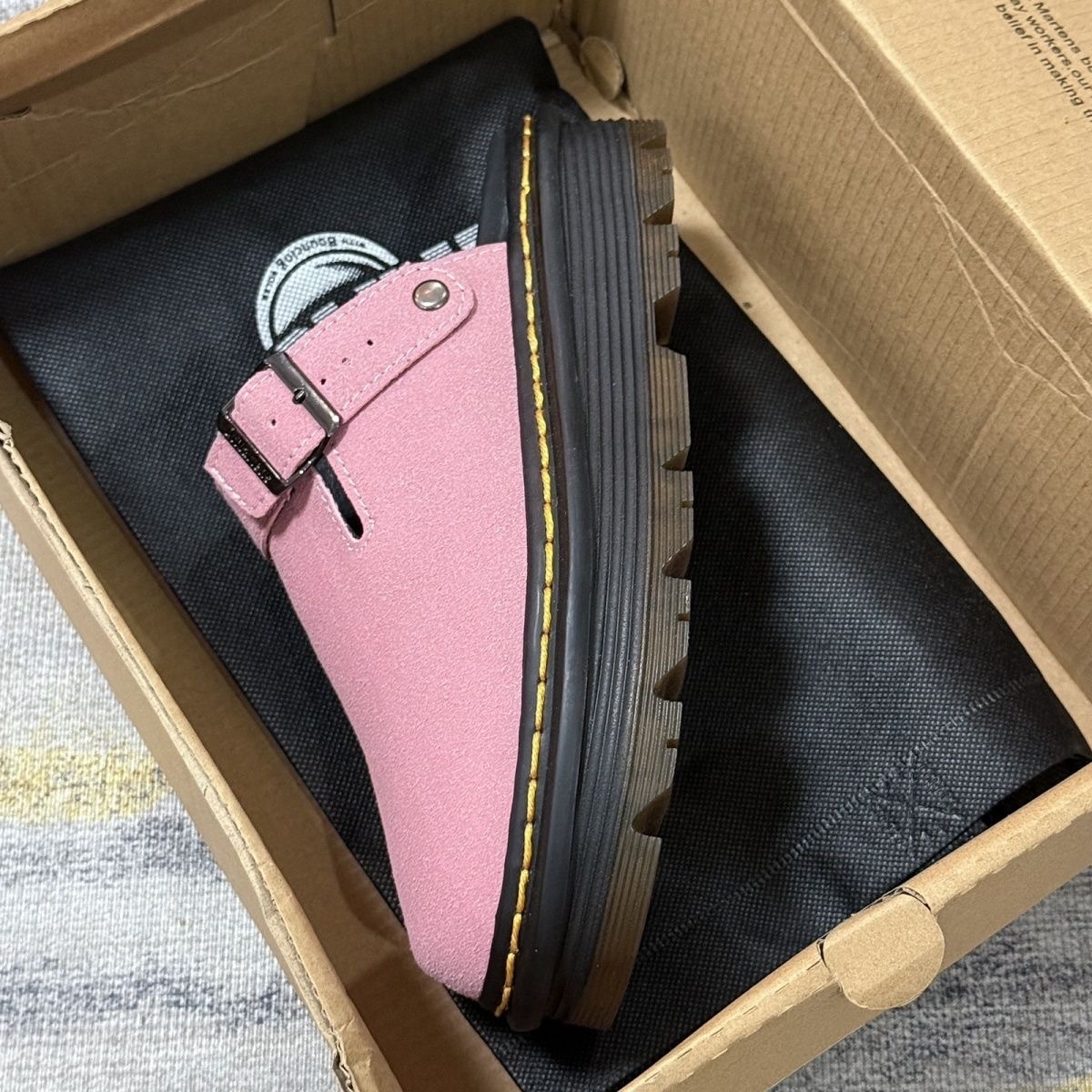 $59.29 Dr. Martens ZT9824 gallery