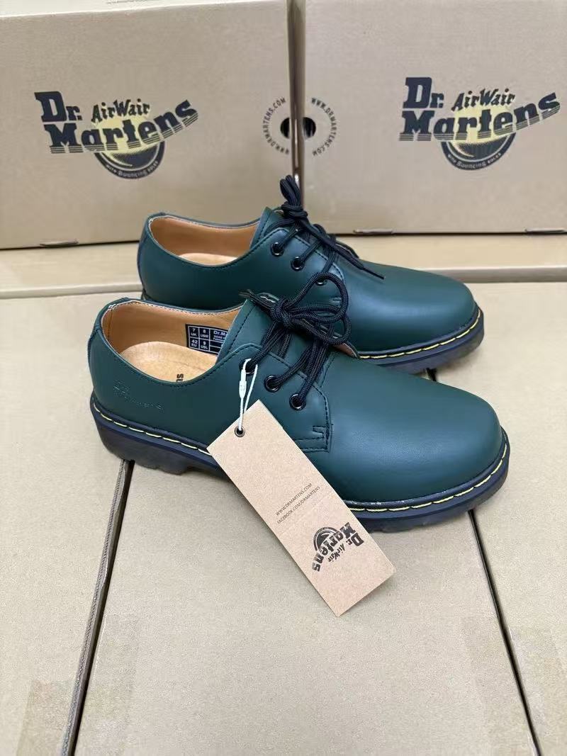 $59.52 Dr. Martens ZT9764 gallery