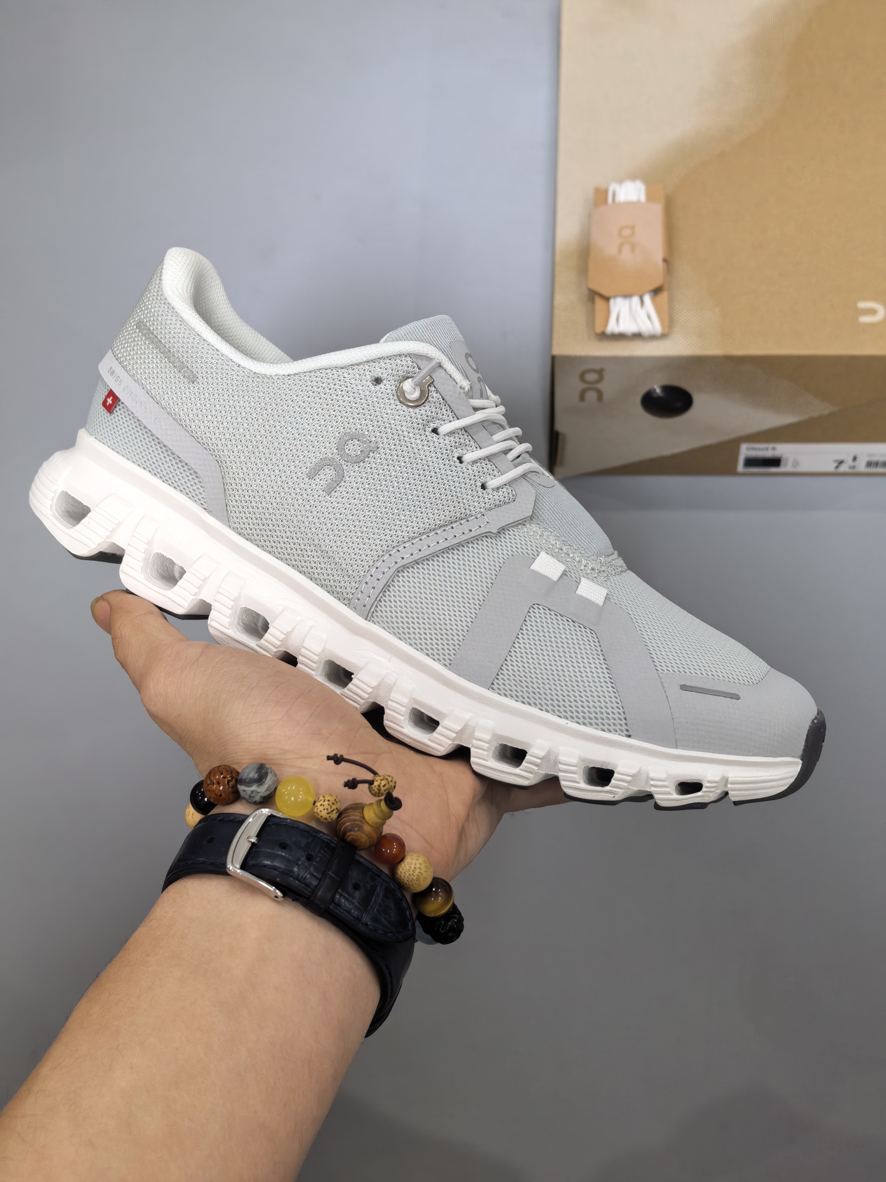 $60 QC ZT10679 gallery