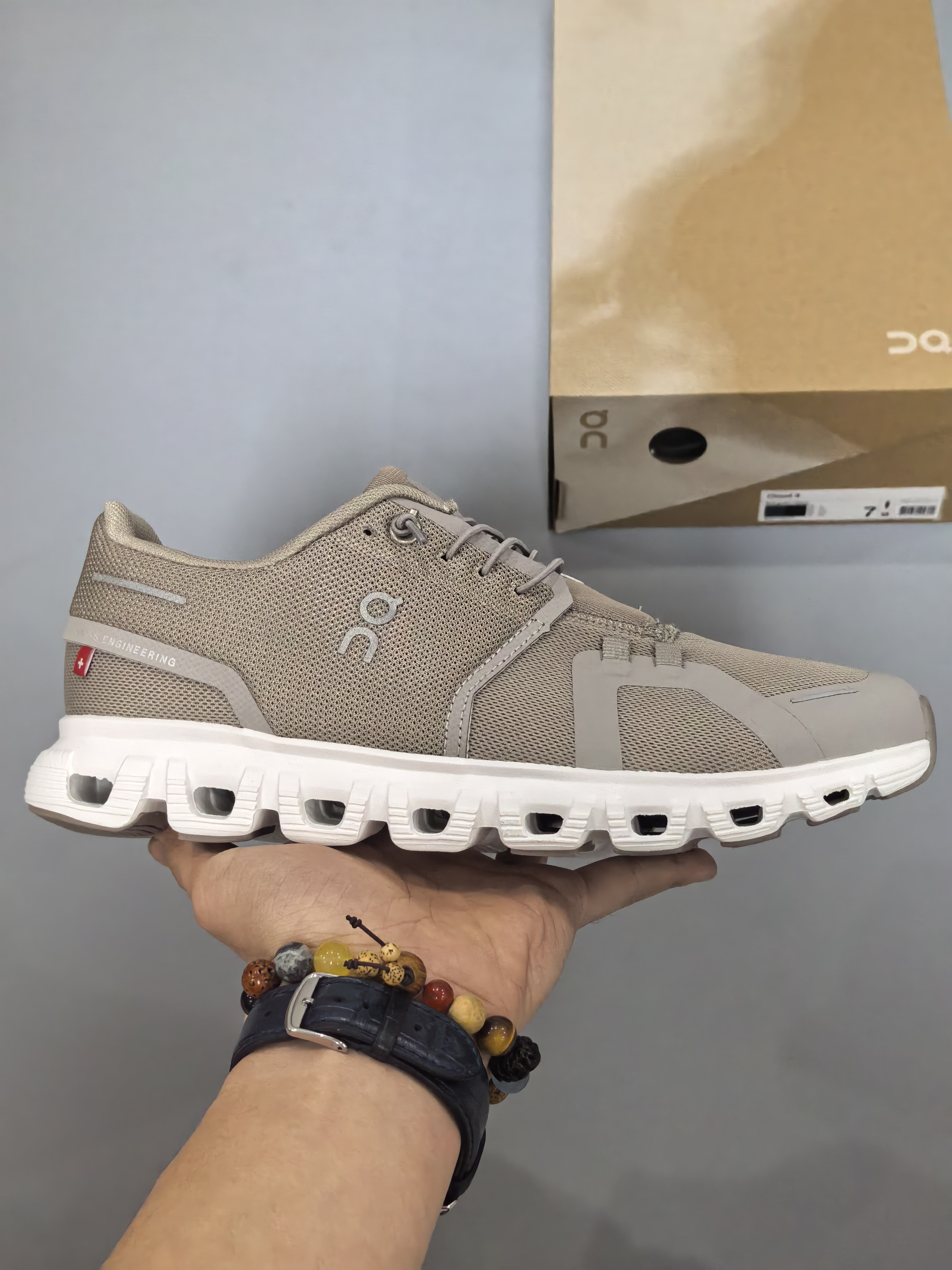 $60 QC ZT10679 gallery