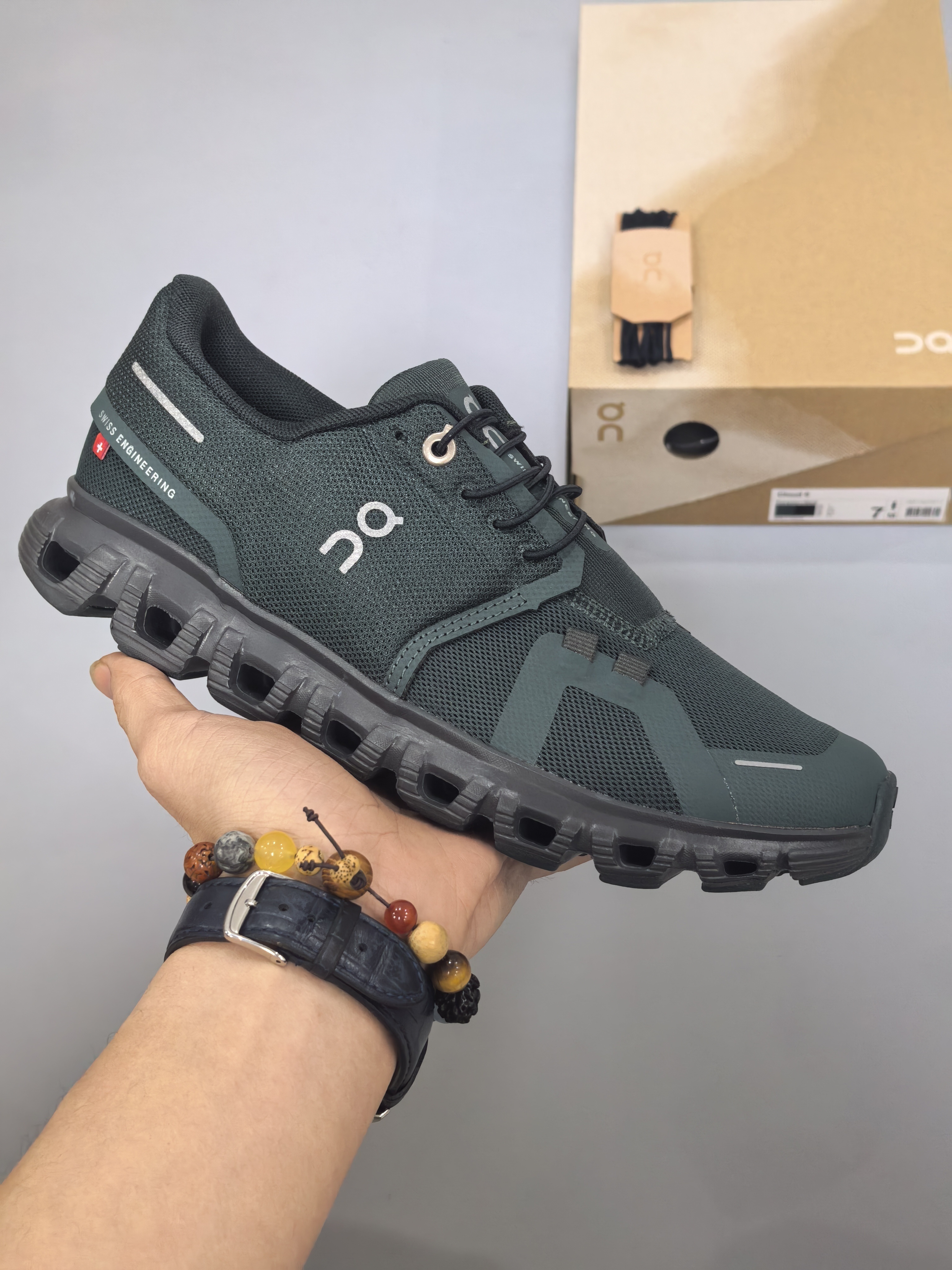 $60 QC ZT10679 gallery