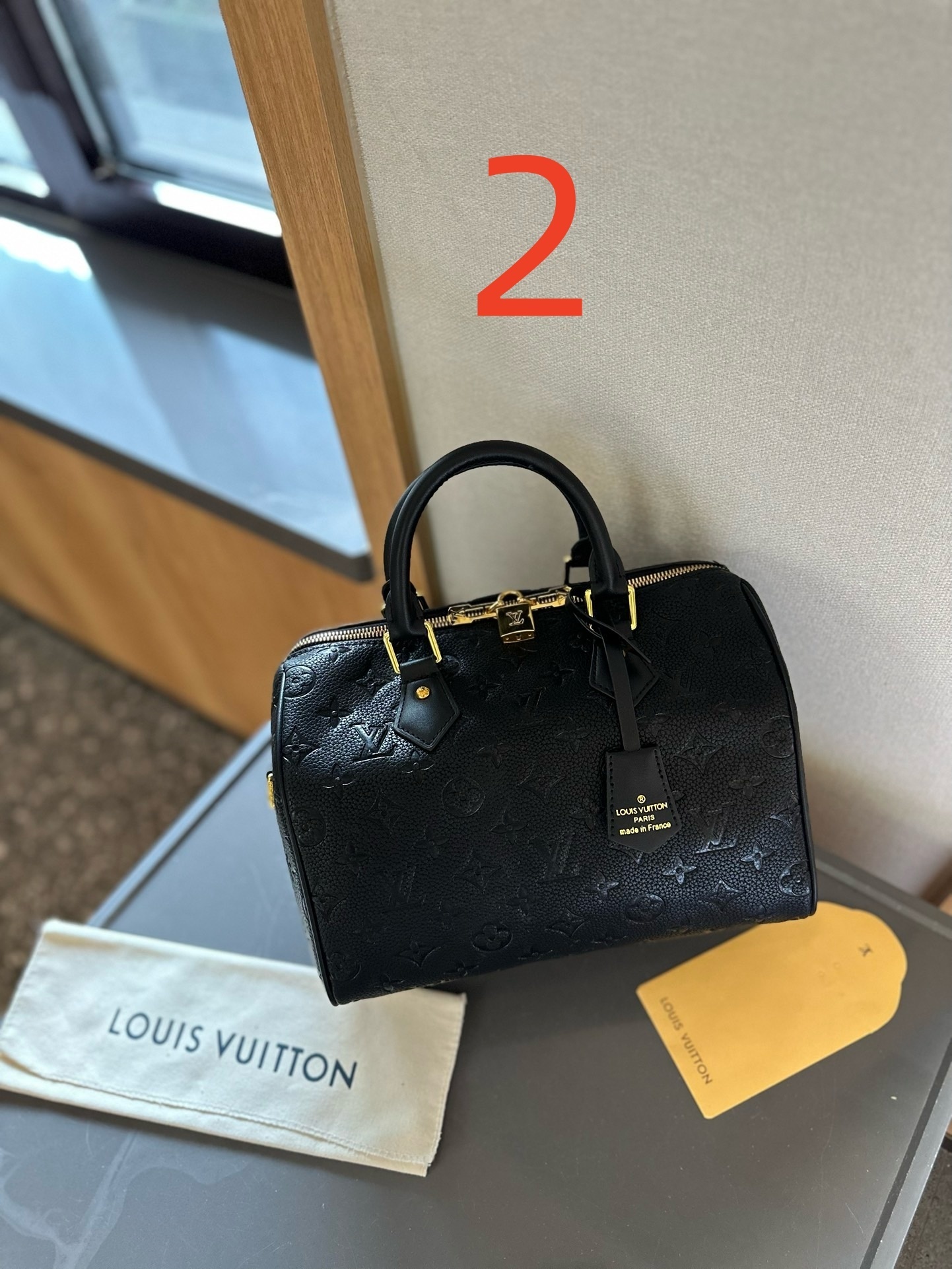 $64 LV ZT10226 gallery