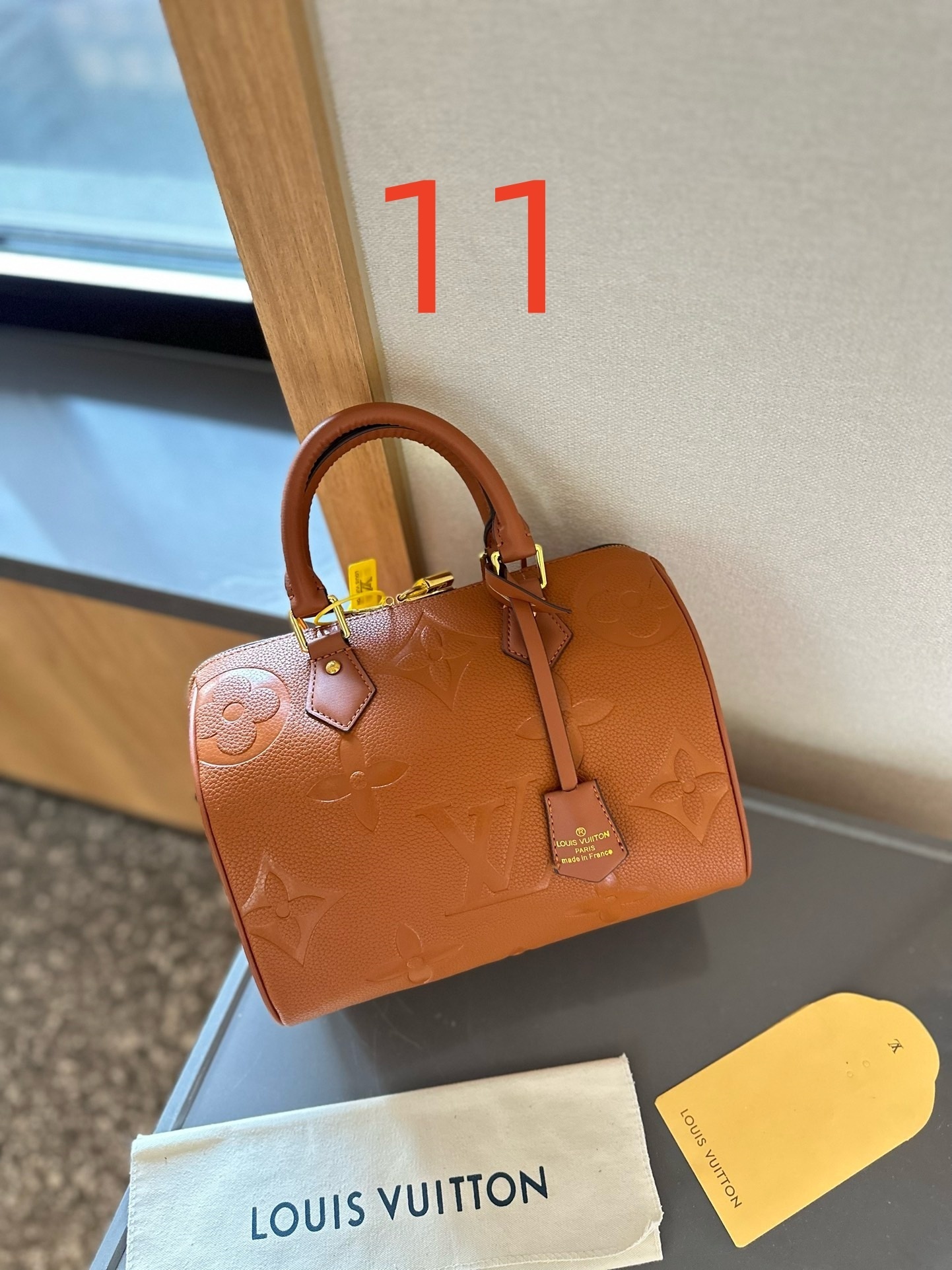 $64 LV ZT10226 gallery