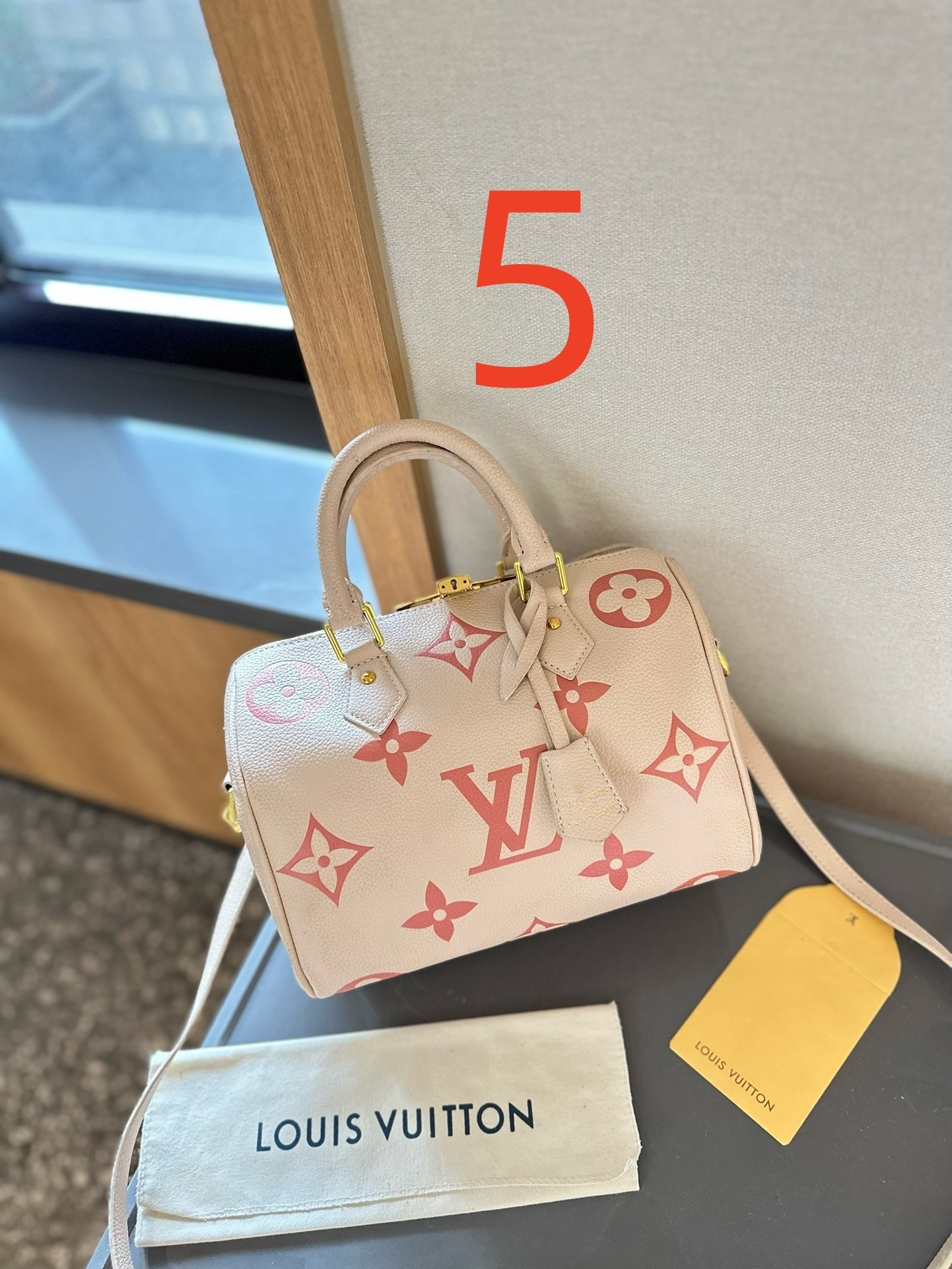 $64 LV ZT10226 gallery