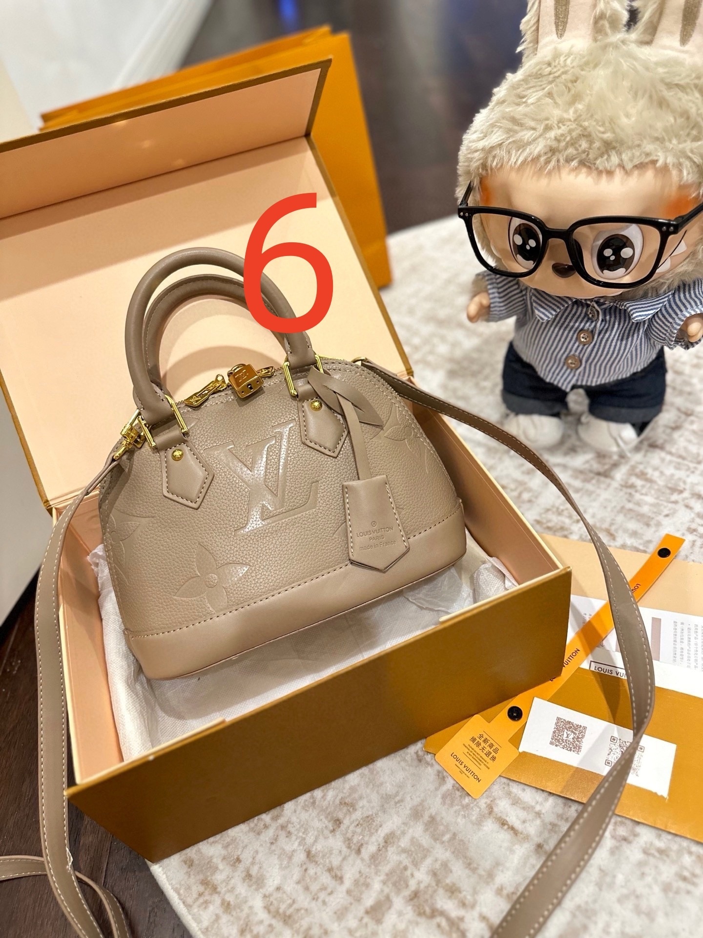 $64 LV ZT10227 gallery