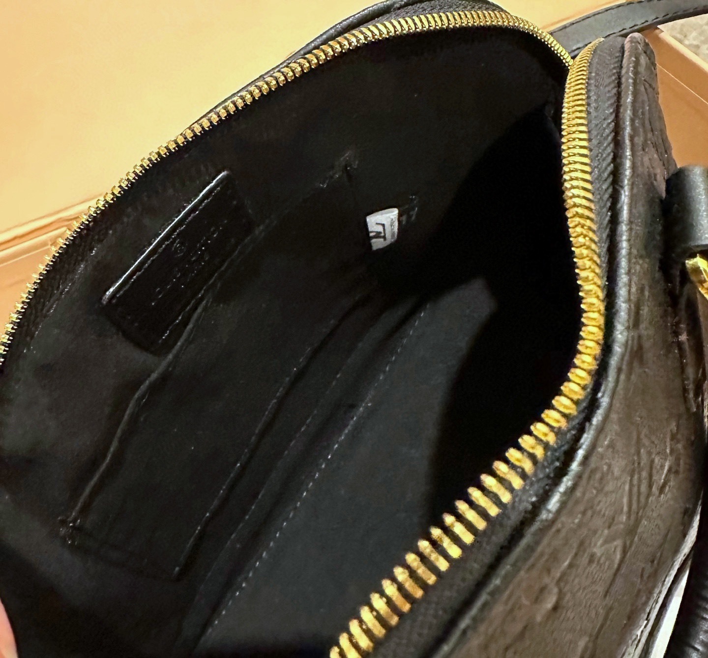 $64 LV ZT10227 gallery