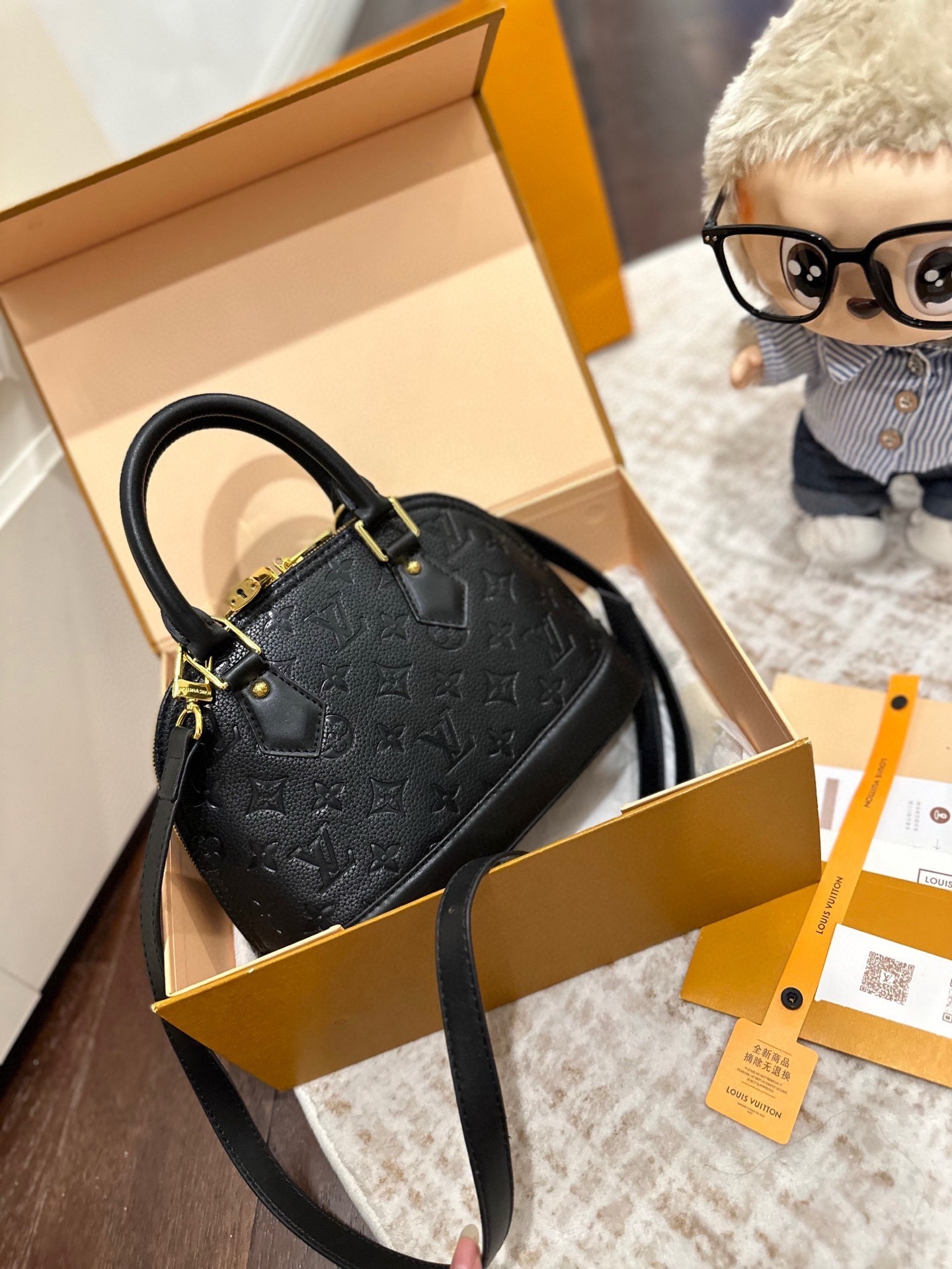 $64 LV ZT10227 gallery