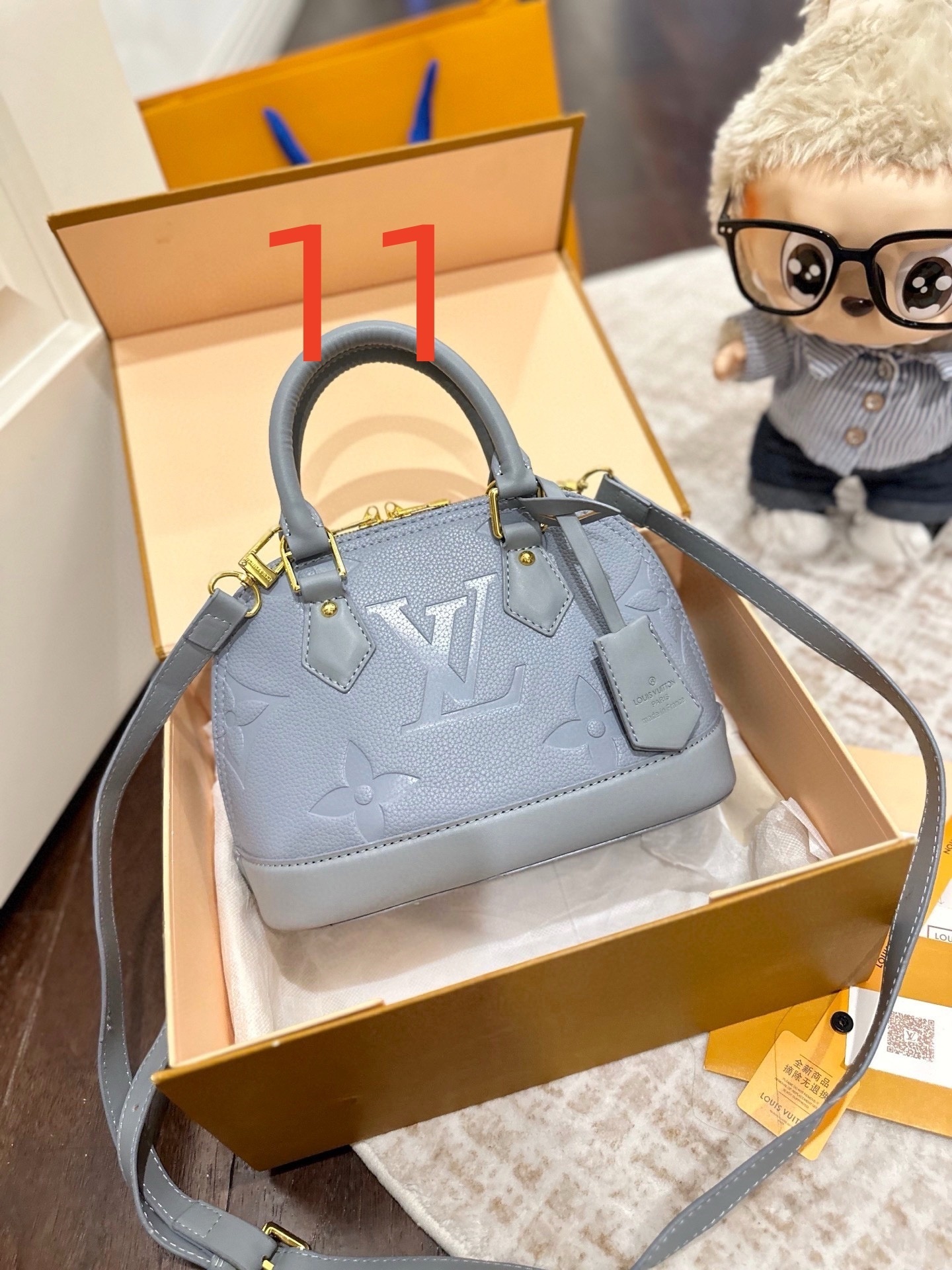 $64 LV ZT10227 gallery