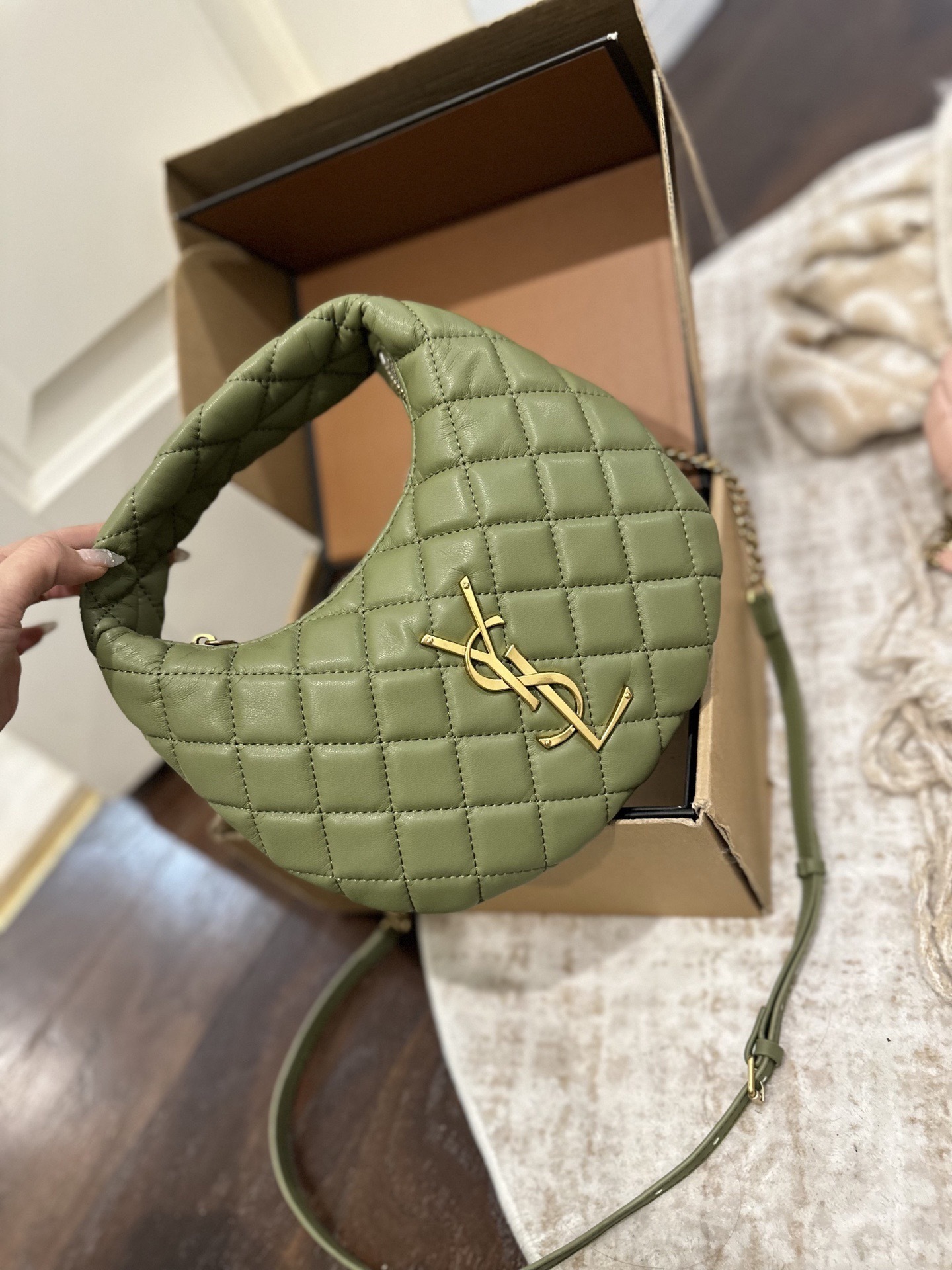 $64 YSL ZT10453 gallery