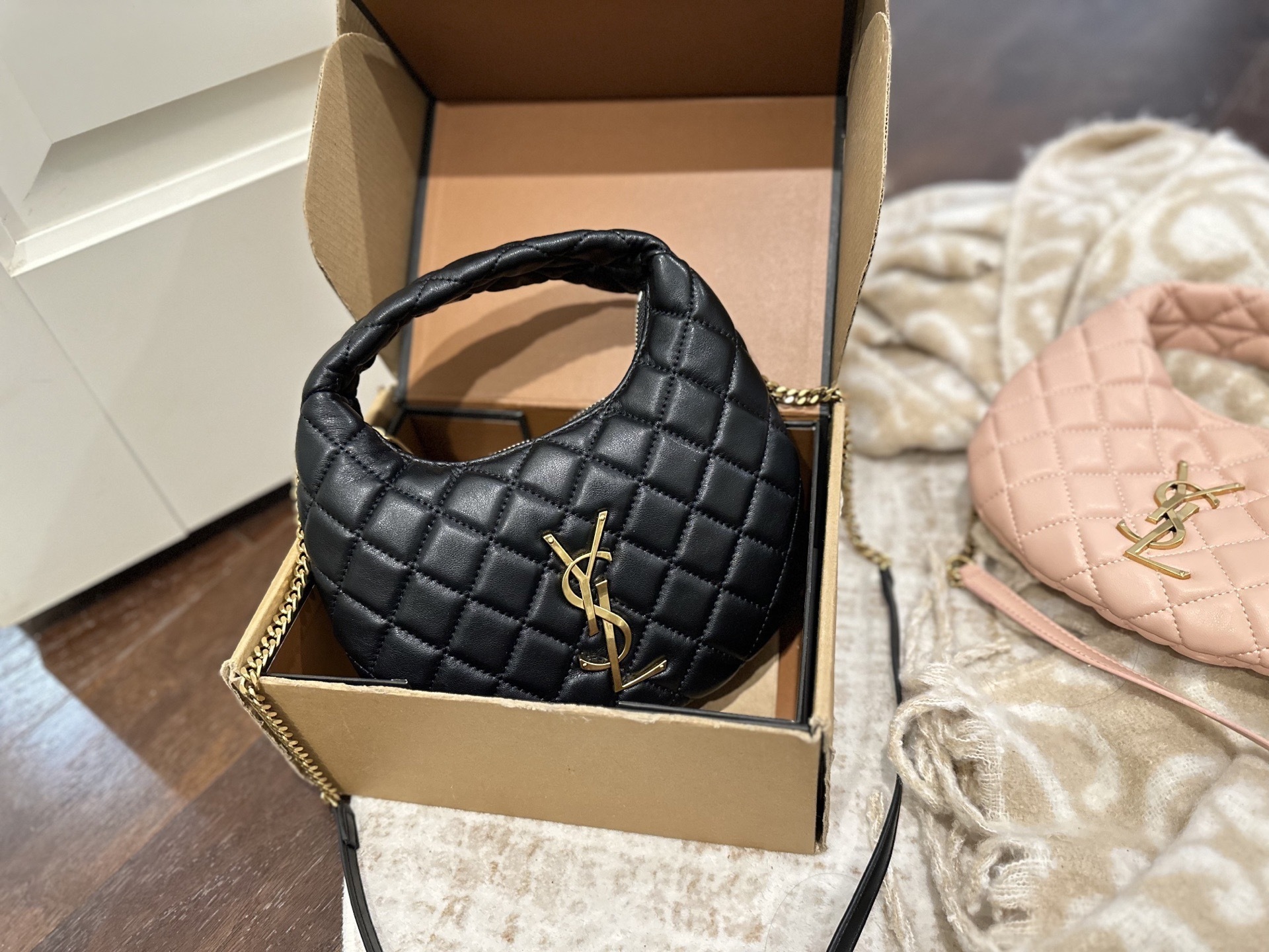 $64 YSL ZT10453 gallery