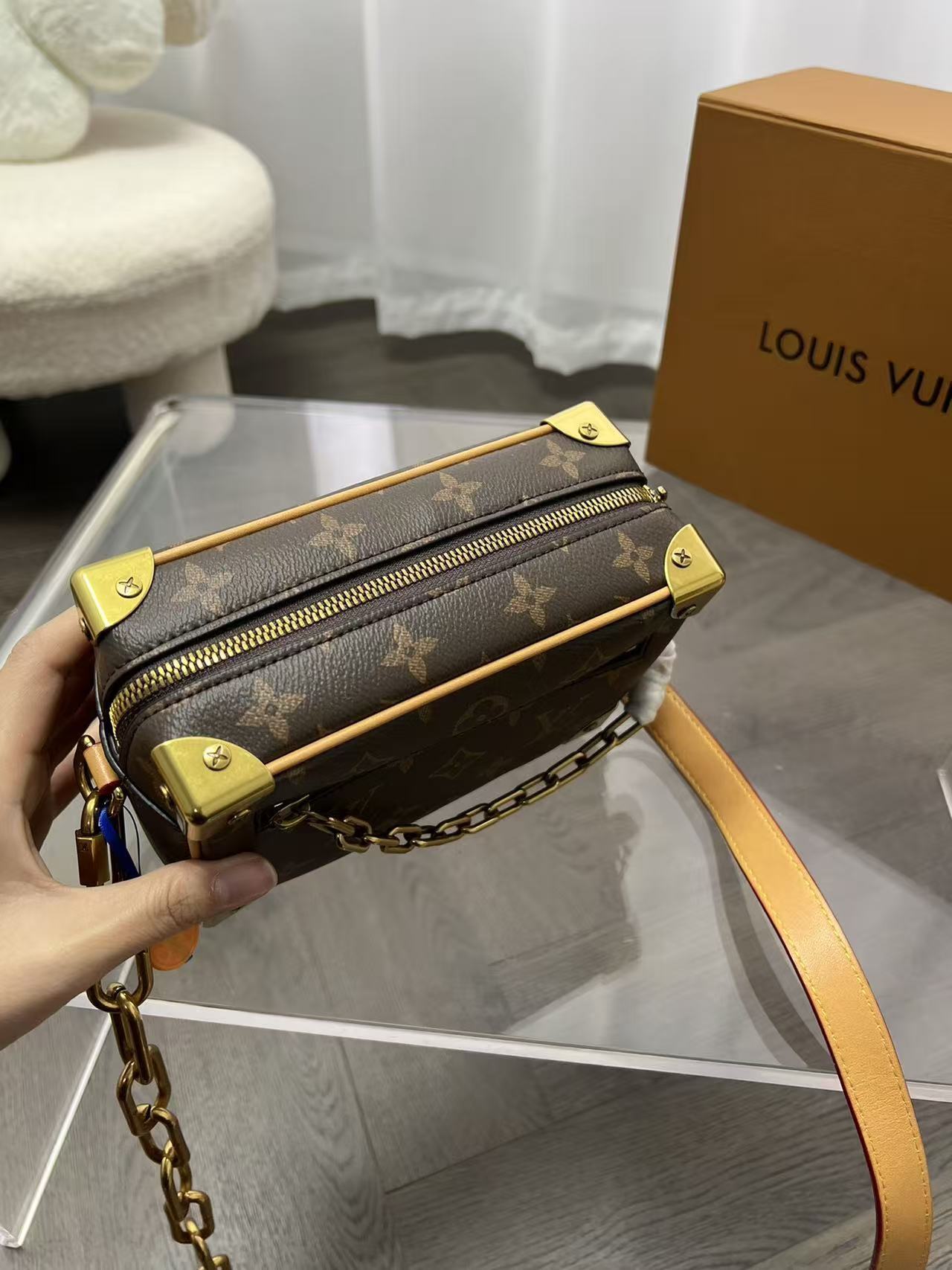 $64.29 LV ZT9759 gallery