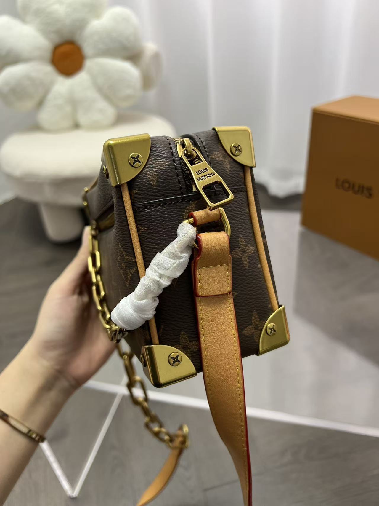 $64.29 LV ZT9759 gallery