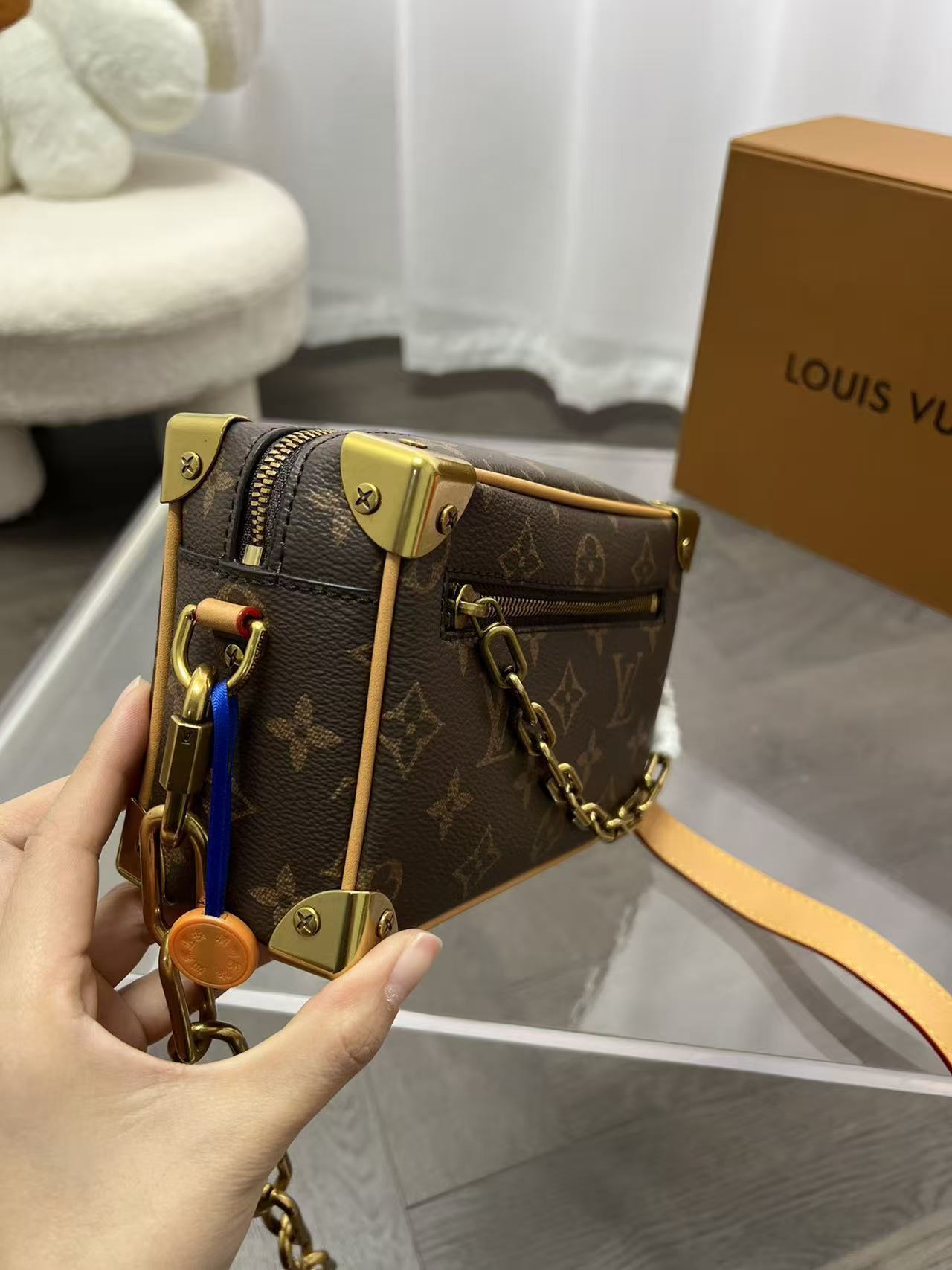 $64.29 LV ZT9759 gallery