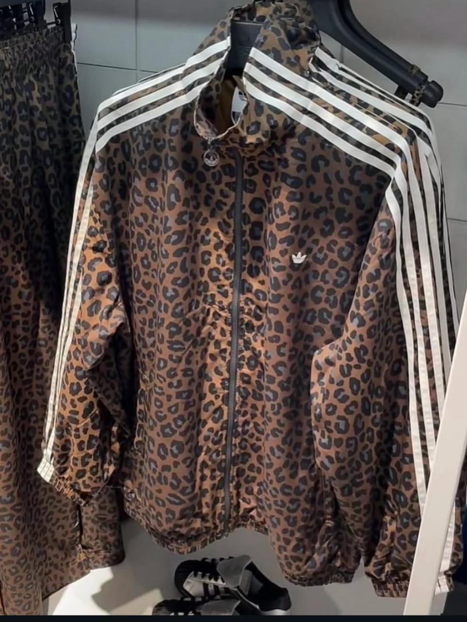 $65.69 Adidas ZT10073 gallery