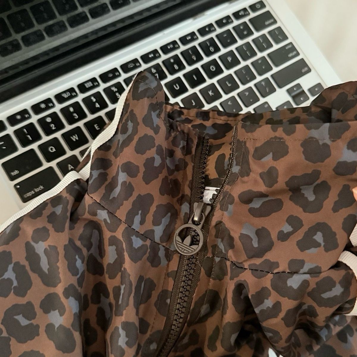 $65.69 Adidas ZT10073 gallery