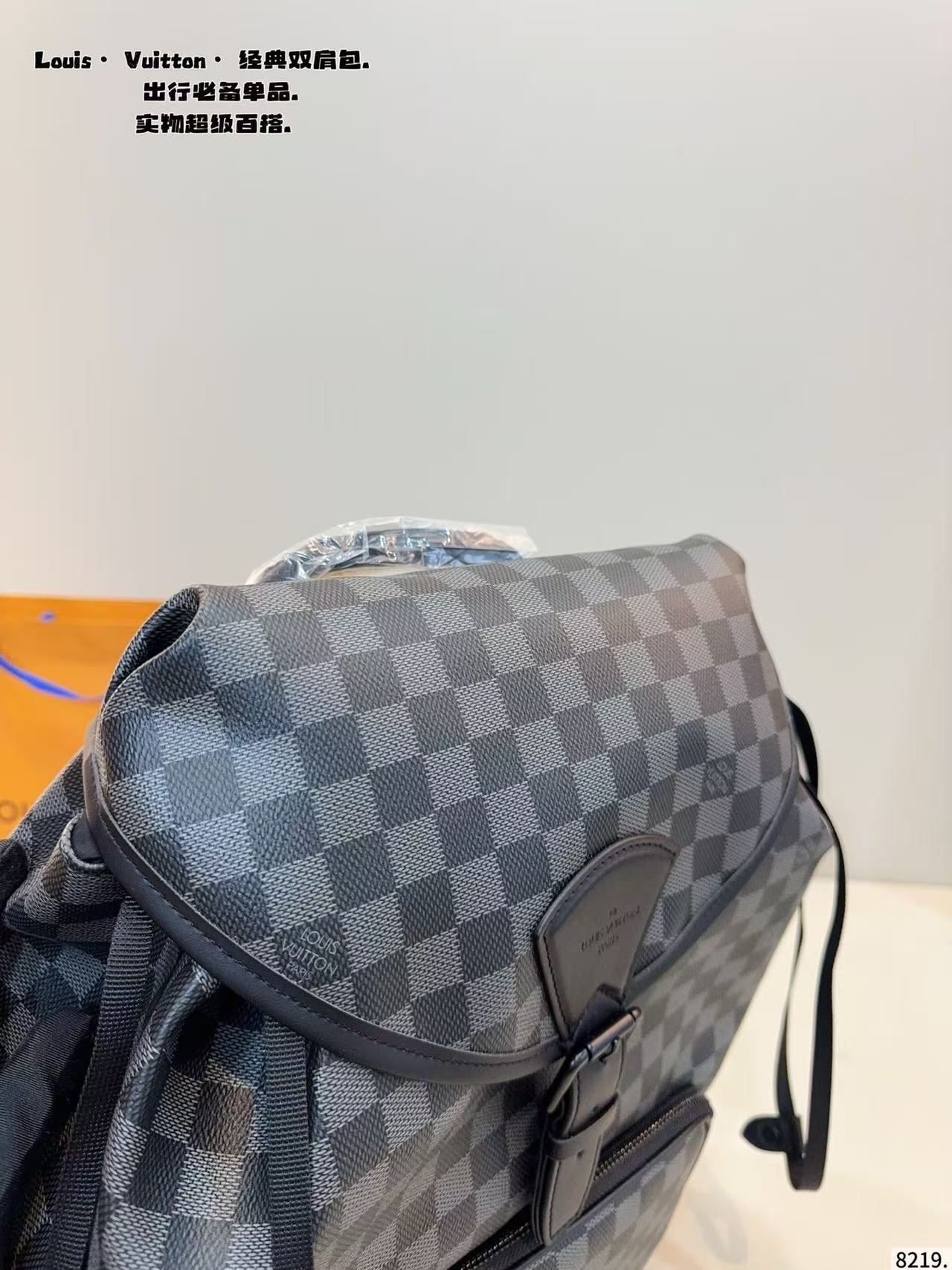 $68 LV ZT10582 gallery