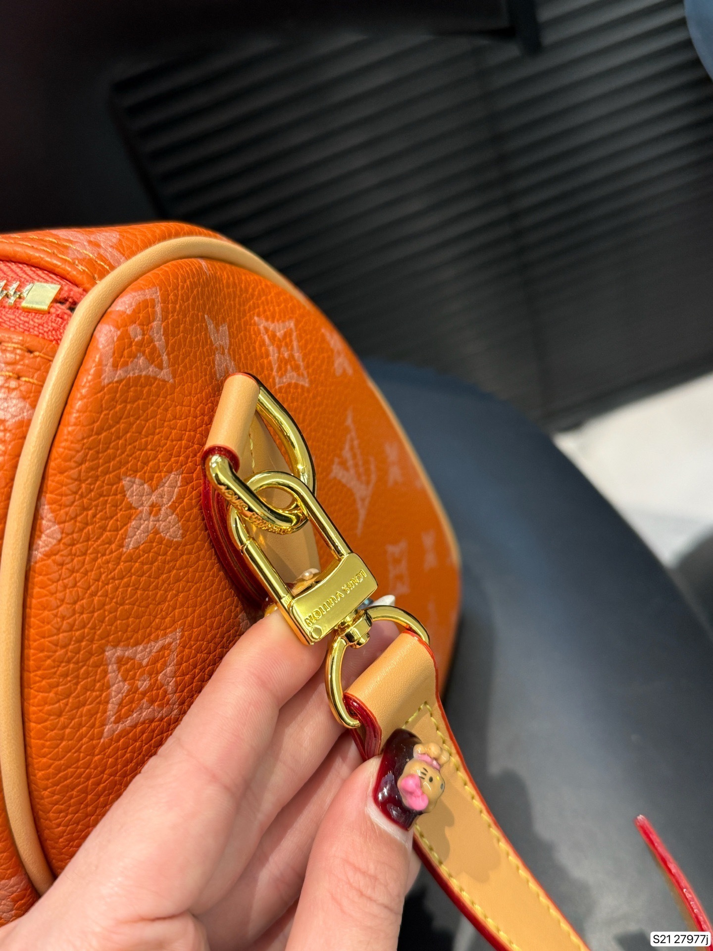 $68.63 LV ZT10071 gallery