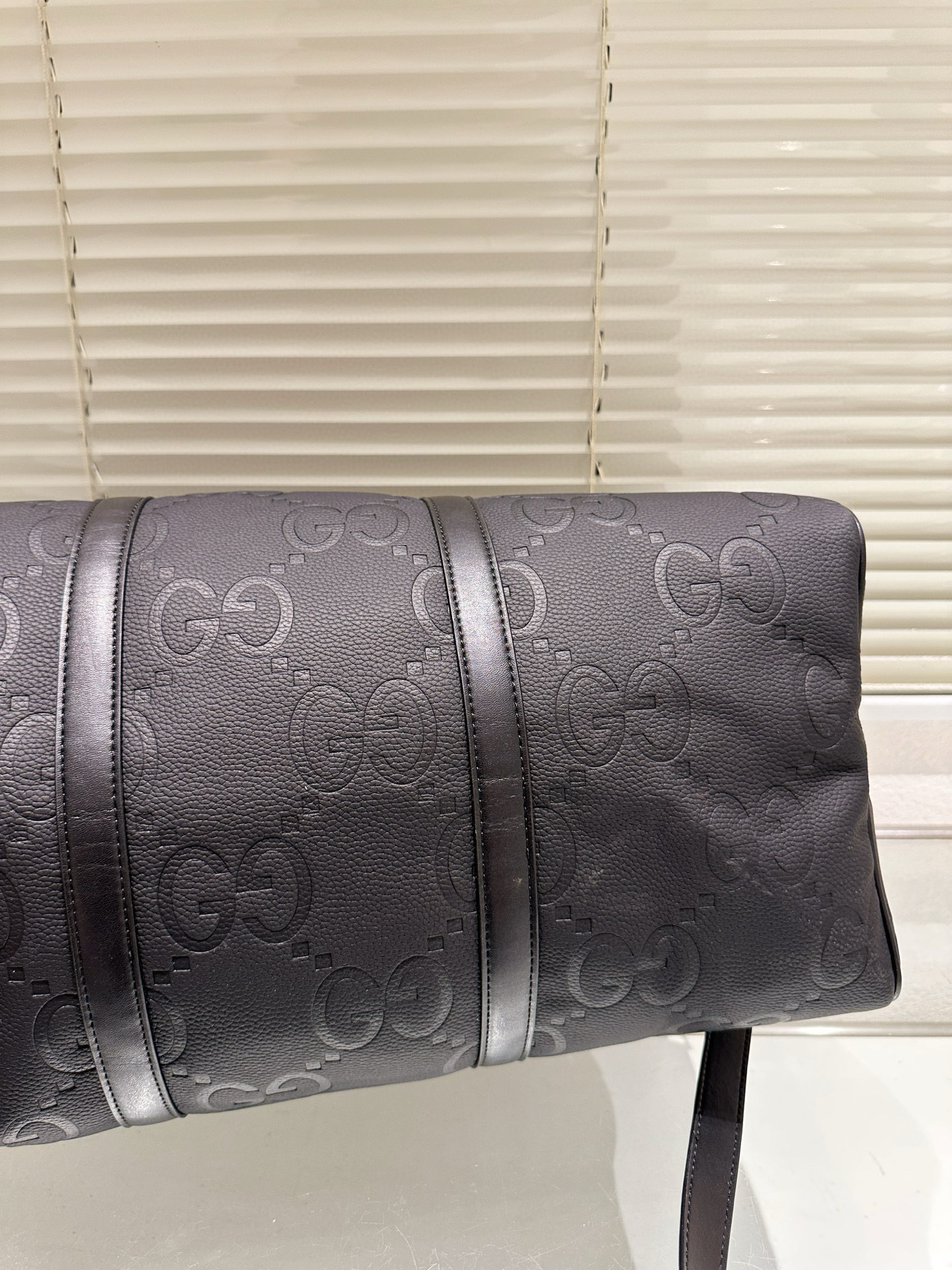 $72 LV ZT10397 gallery