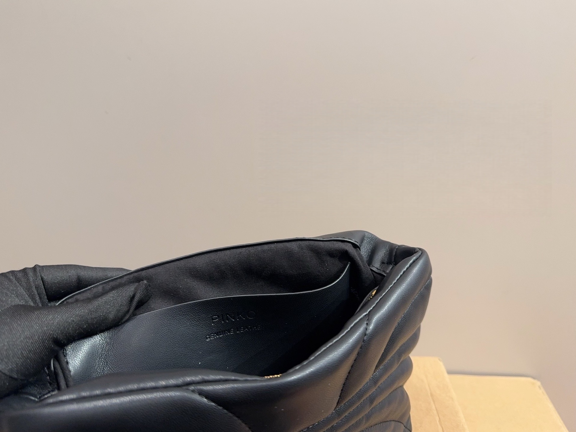 $72 PINKO ZT9901 gallery