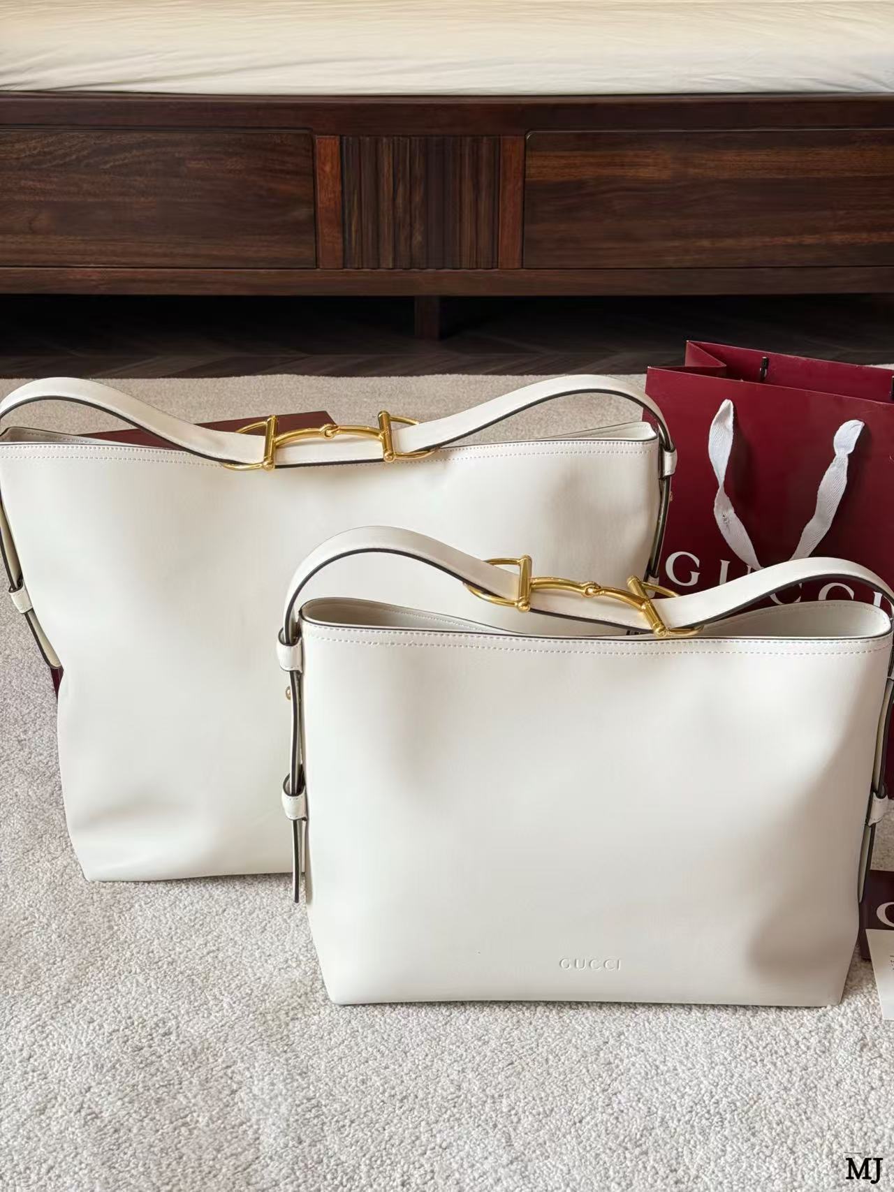 $76 GUCCI ZT10581 gallery