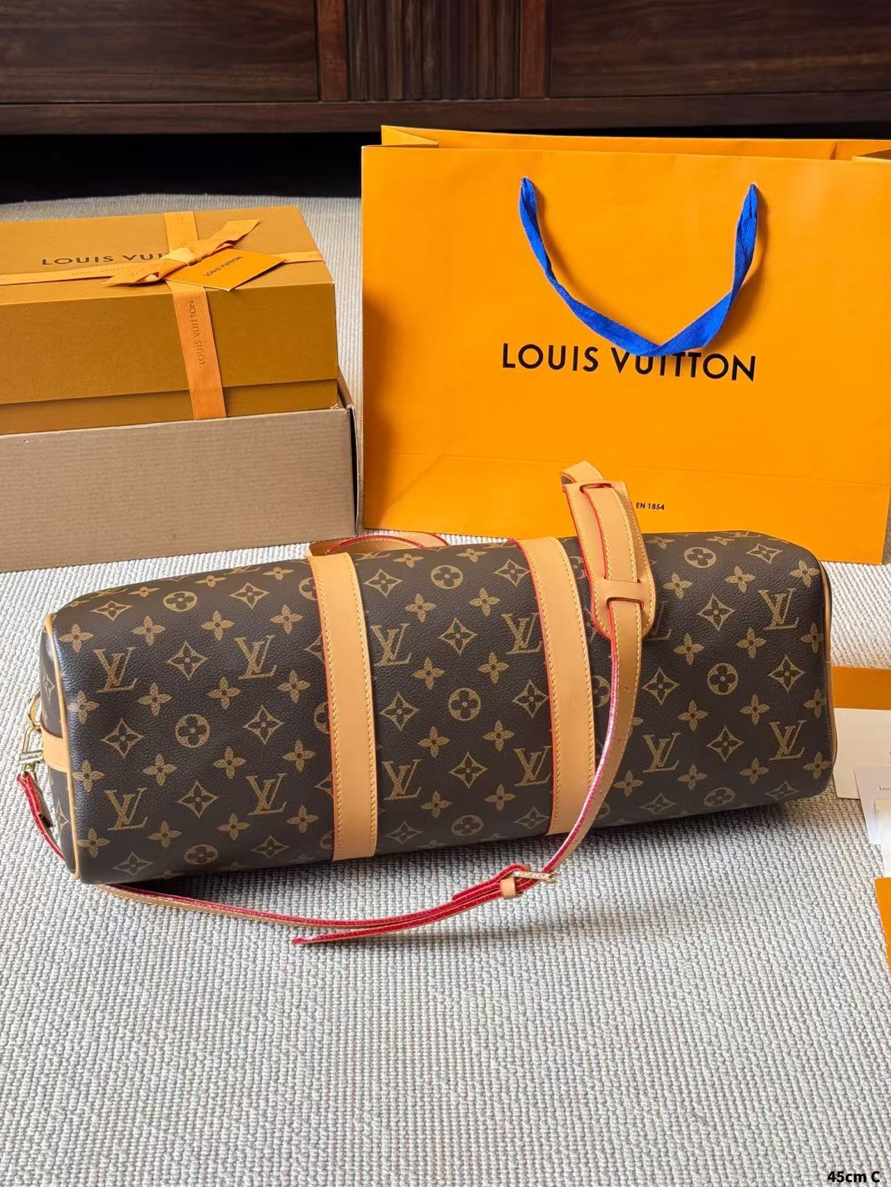 $76 LV ZT10583 gallery