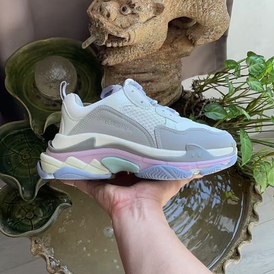 $90 Balenciaga ZT10741 gallery