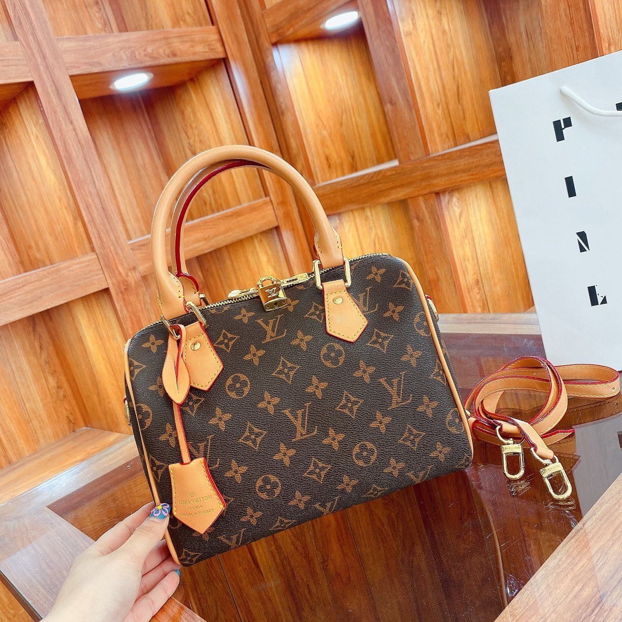 LV HE6957 $57 gallery
