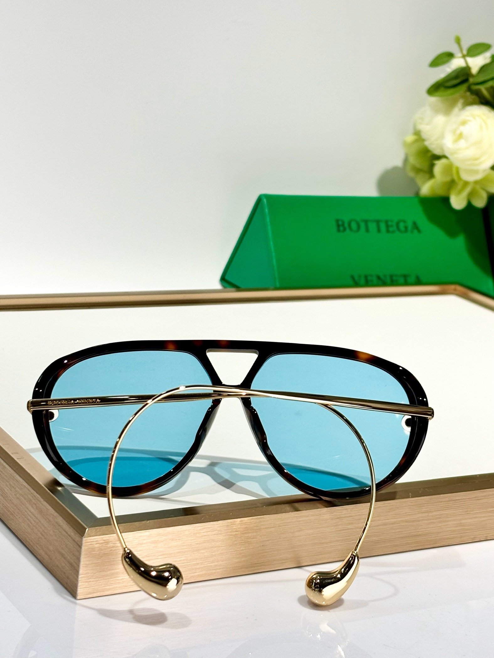 BOTTEGA VENETA $64 gallery